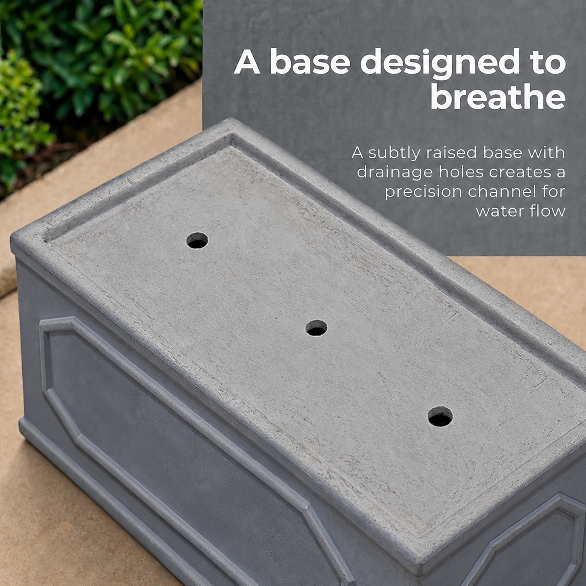 IDEALIST Lite Faux Lead Chelsea Light Concrete Through Planter