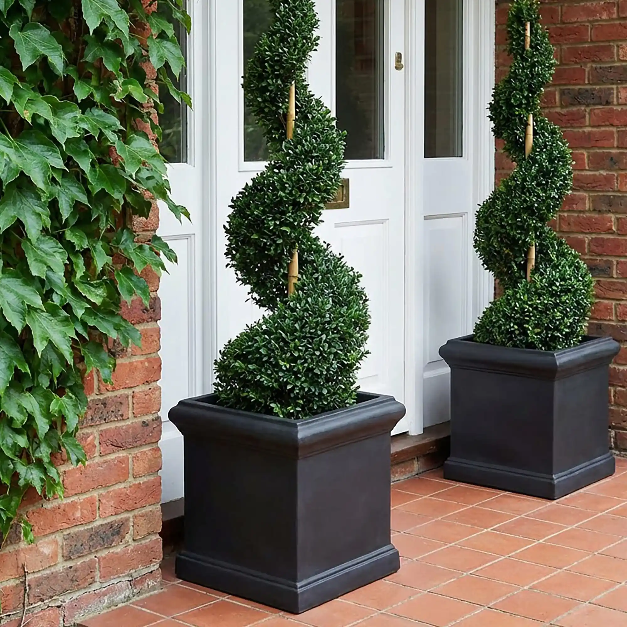 IDEALIST Lite Victorian Box Square Light Stone Outdoor Planter