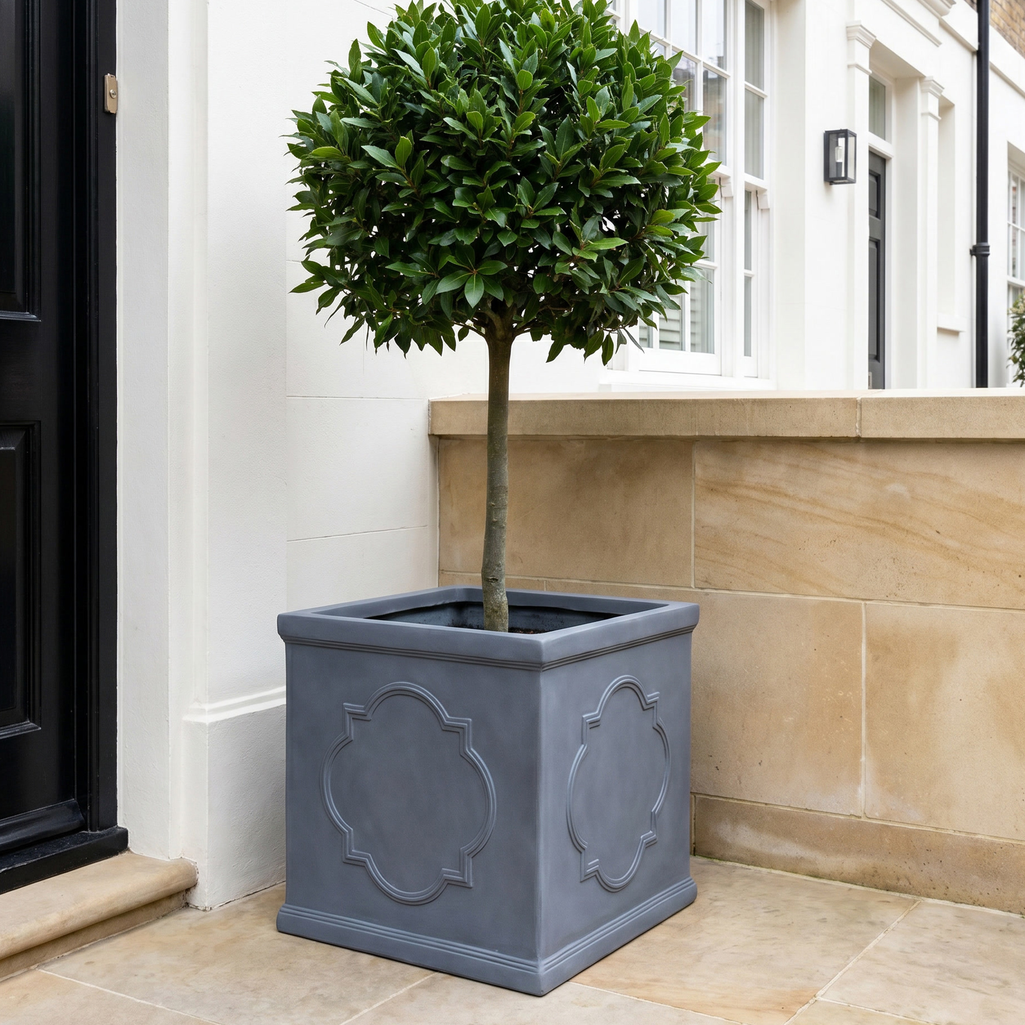 IDEALIST Windsor Light Stone Square Garden Planter