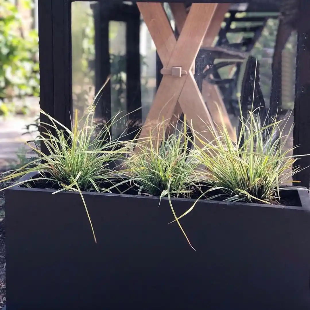 IDEALIST Lite Window Box Light Concrete Planter