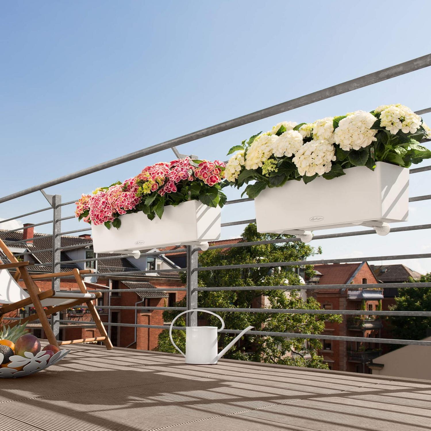 LECHUZA BALCONERA Color Trough Poly Resin Self-watering Planter