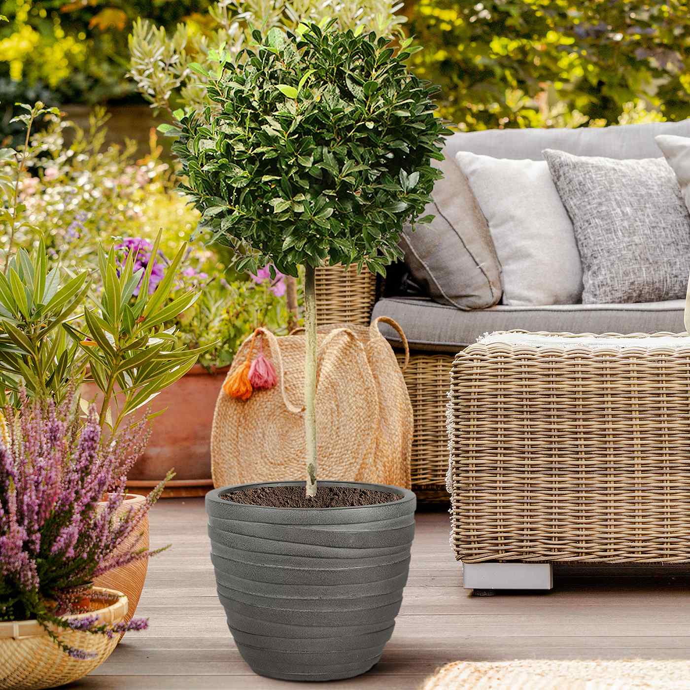 IDEALIST Lite Row Light Concrete Egg Planter