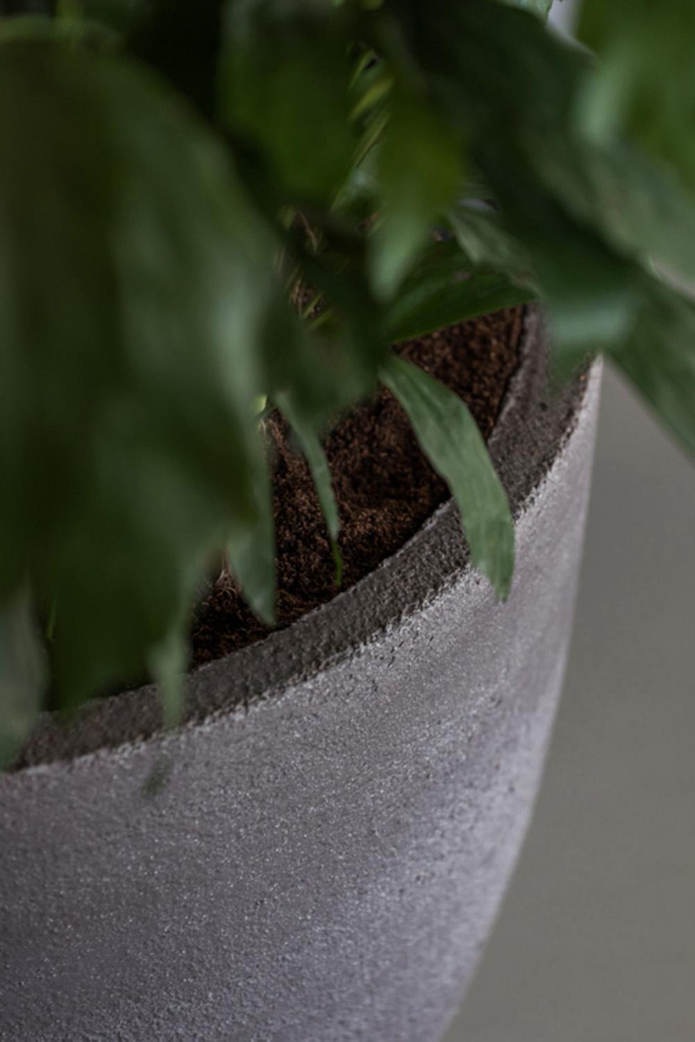 Fibrestone Jesslyn Round Planter by Idealist Premium
