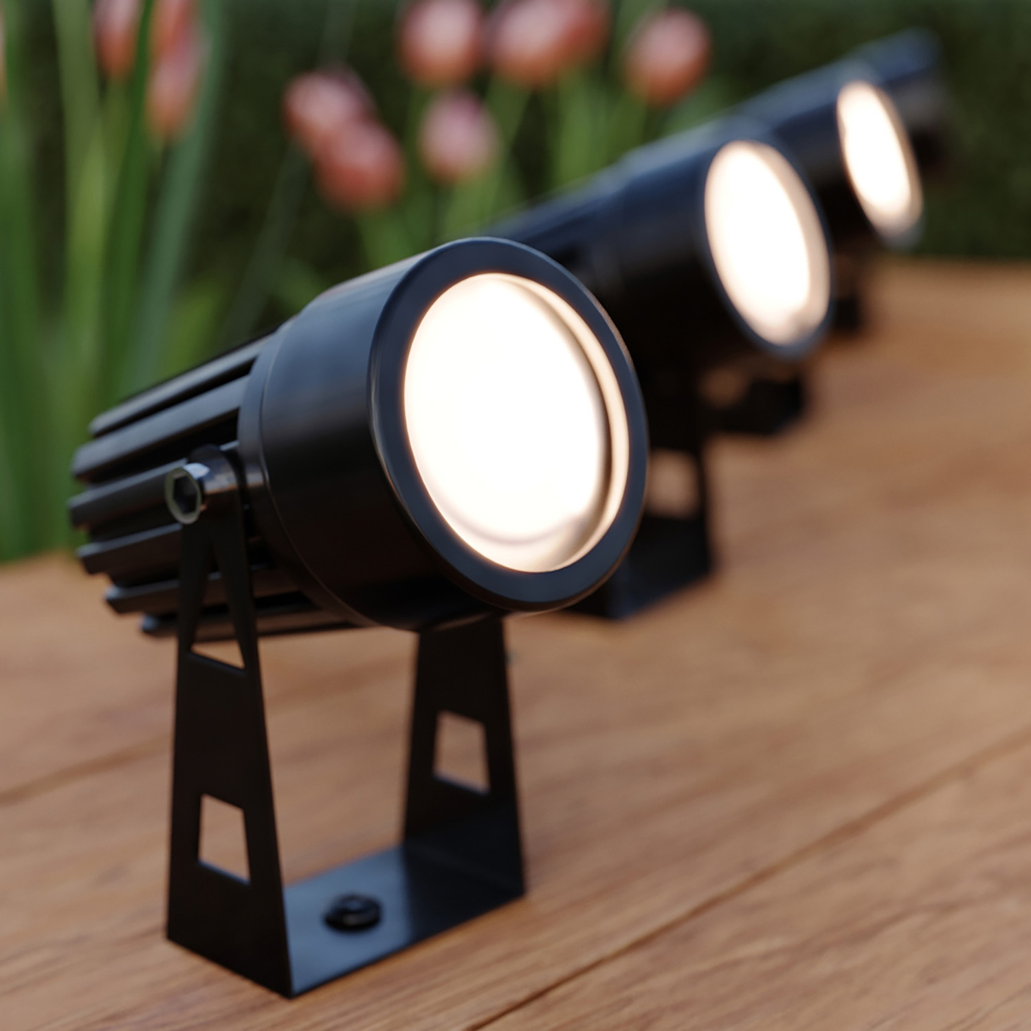 Atlas Premium Outdoor Spot Solar Garden Lights