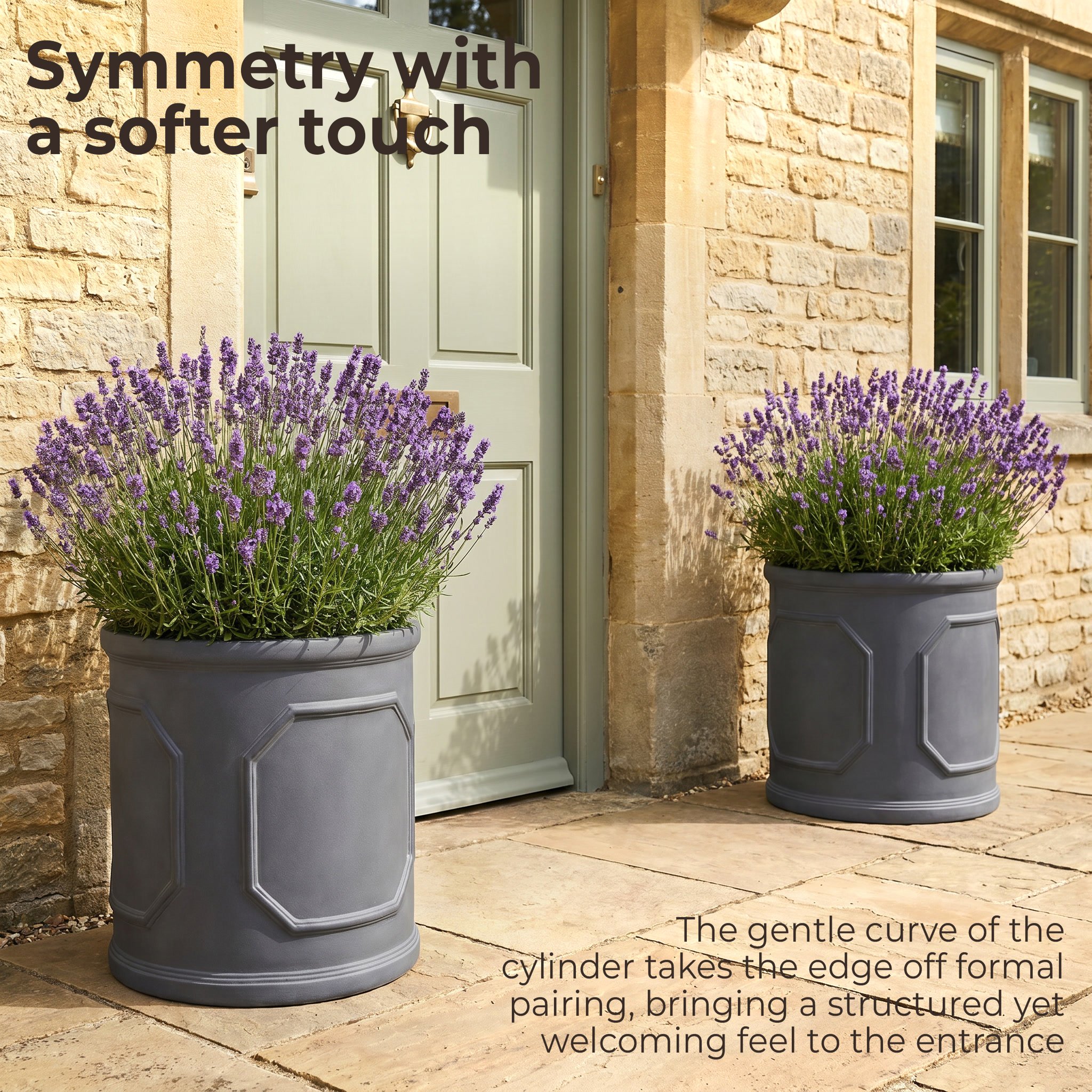 IDEALIST Chelsea Light Concrete Cylinder Garden Planter