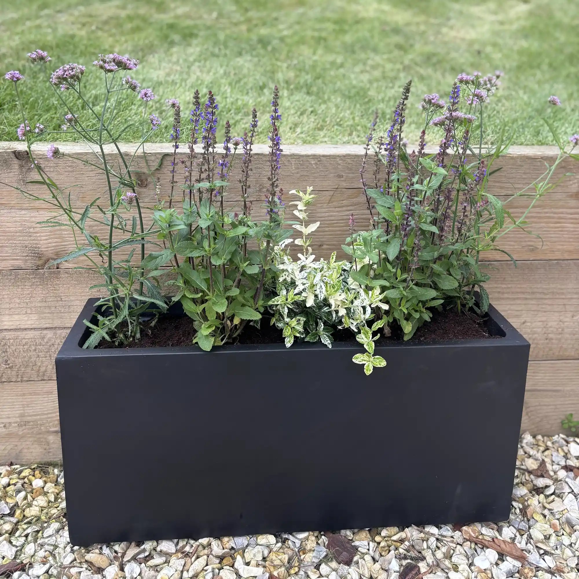 IDEALIST Lite Contemporary Light Concrete High Trough Planter