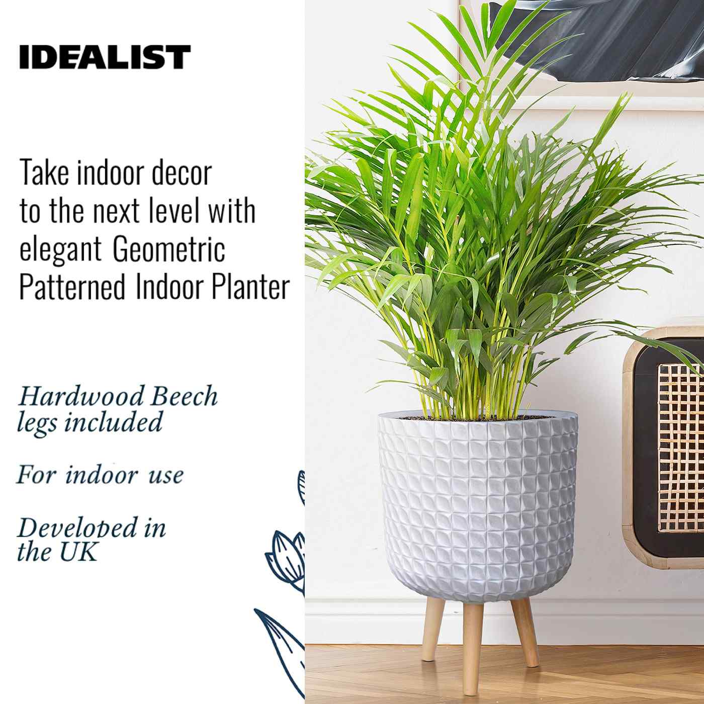 IDEALIST Lite Faceted Effect Planter on Legs
