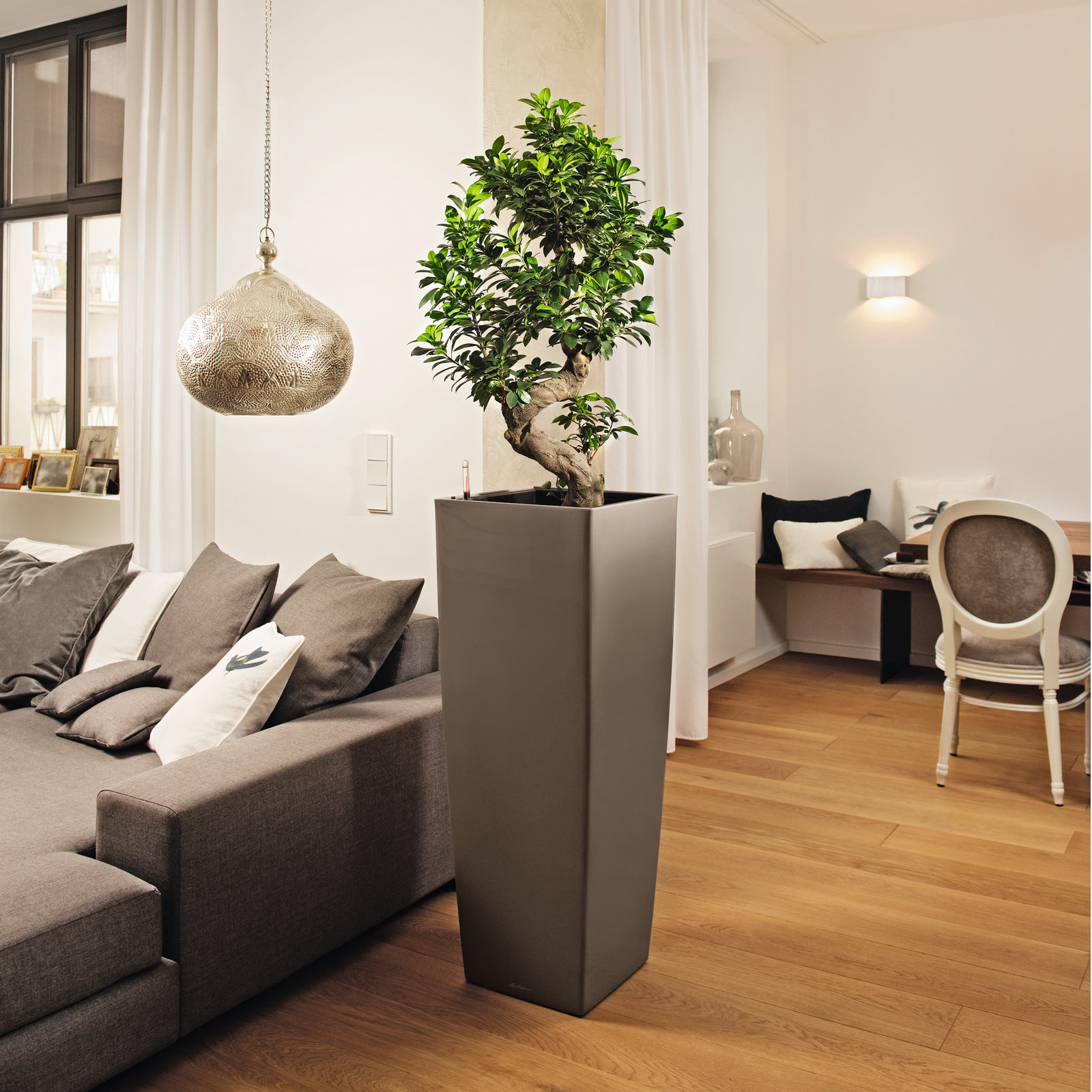 LECHUZA CUBICO ALTO Square Tall Poly Resin Self-watering Planter