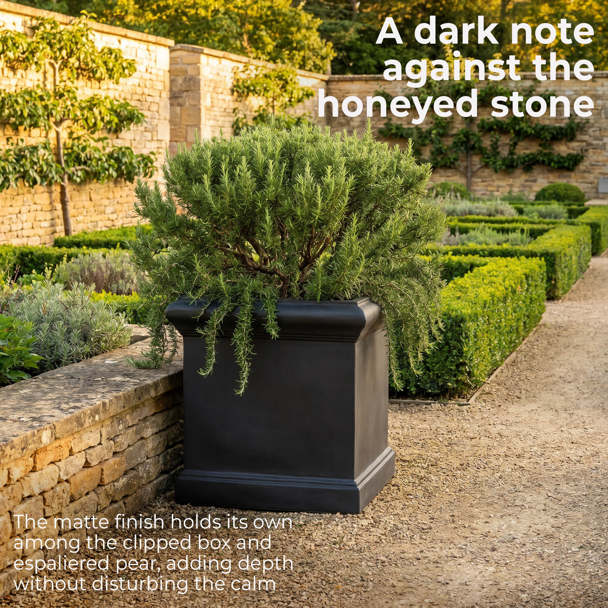 IDEALIST Lite Victorian Box Square Light Stone Outdoor Planter