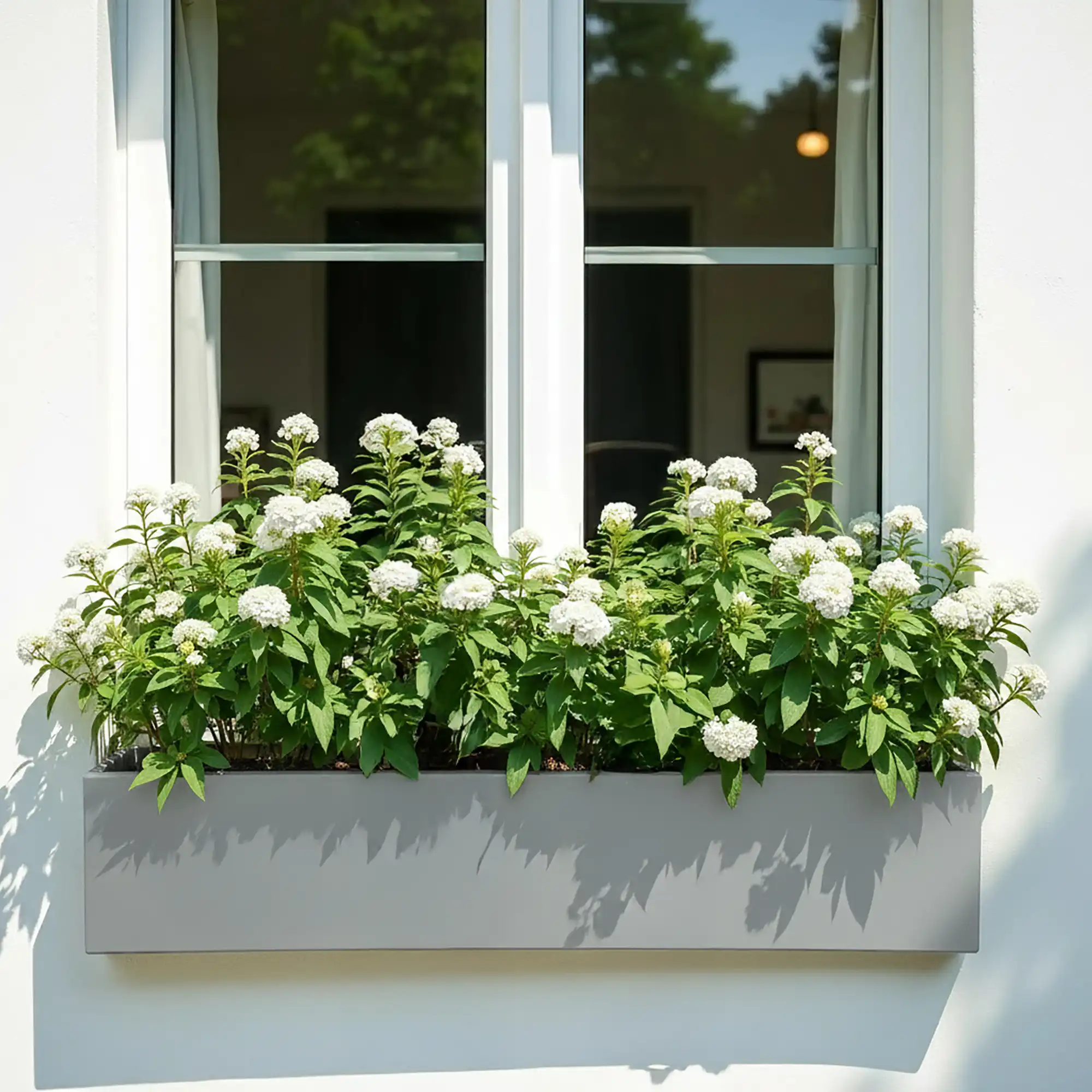 IDEALIST Lite Window Box Light Concrete Planter