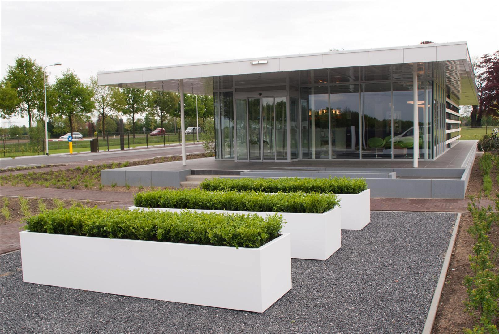 Florida Outdoor Aluminum Trough Planter