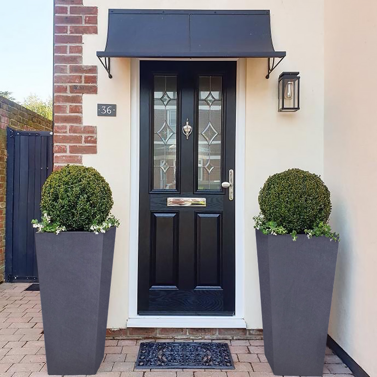 IDEALIST Lite Tall Tapered Contemporary Light Concrete Planter