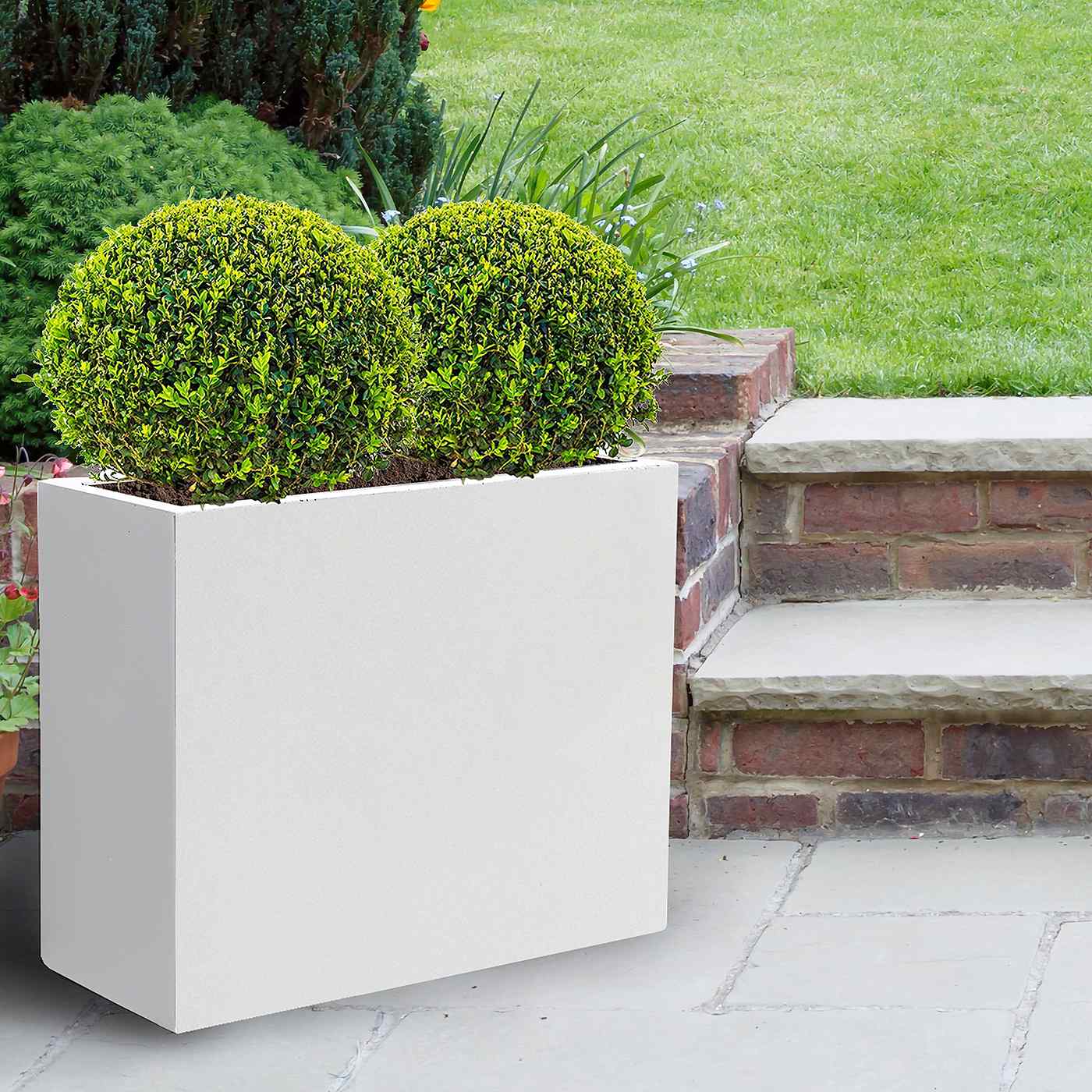 IDEALIST Lite Contemporary Light Concrete Trough Planter