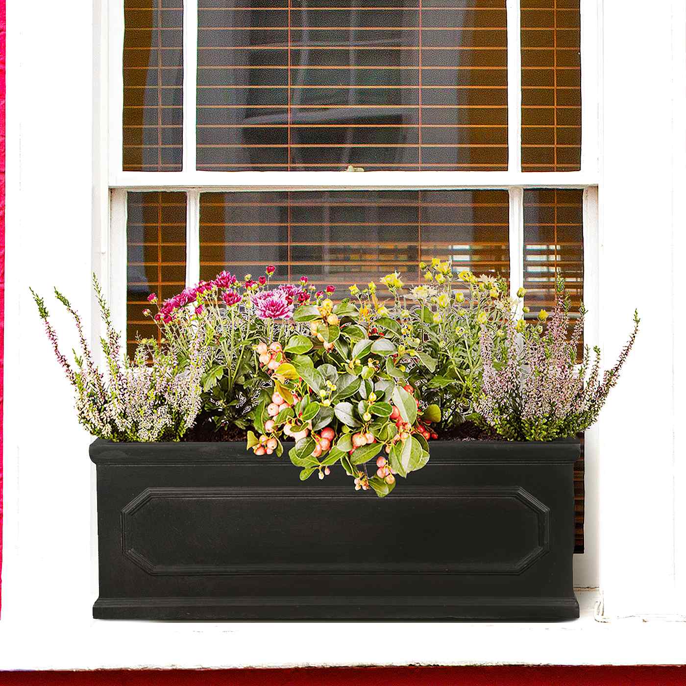 IDEALIST Lite Faux Lead Chelsea Light Concrete Through Planter