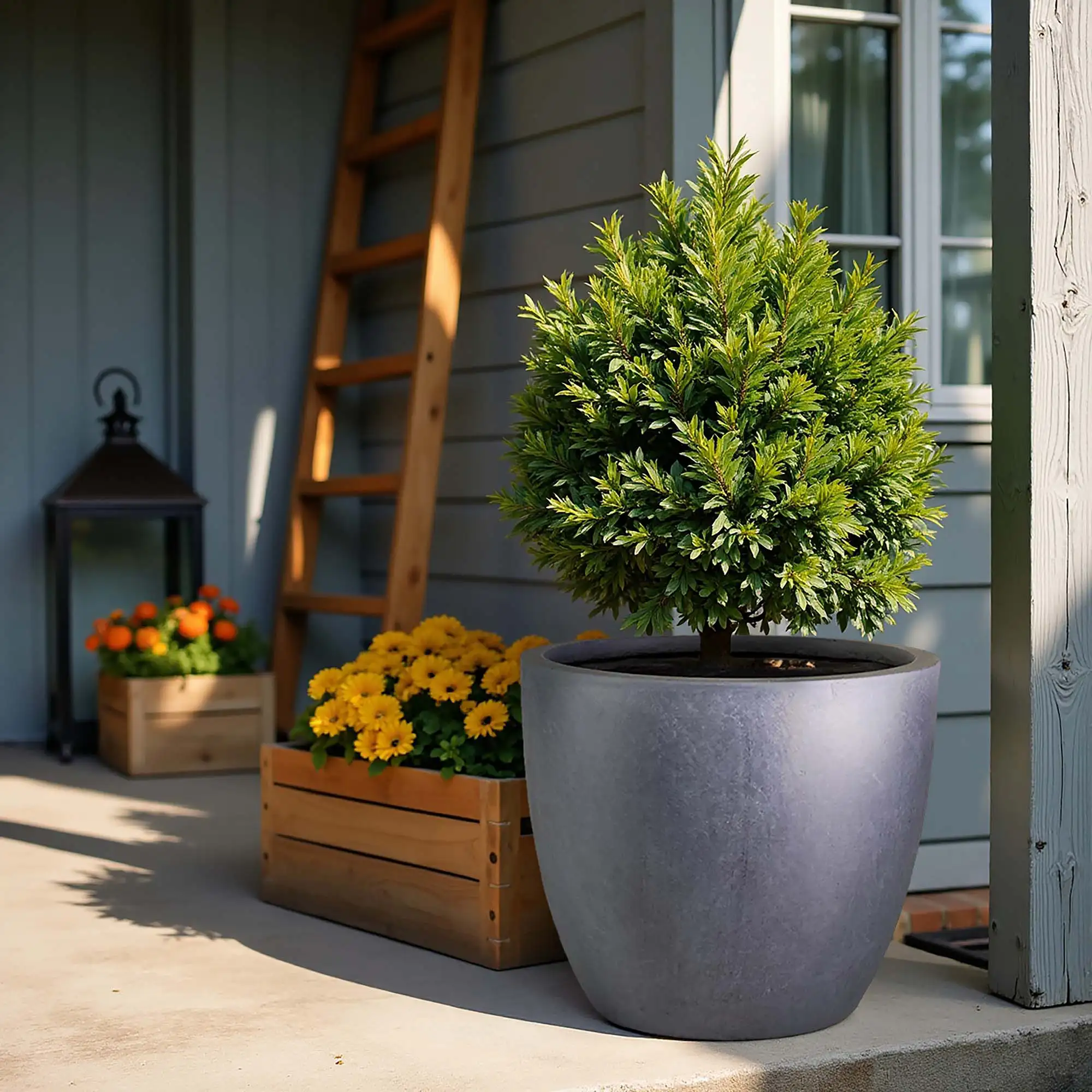 IDEALIST Lite Contemporary Light Concrete Egg Planter