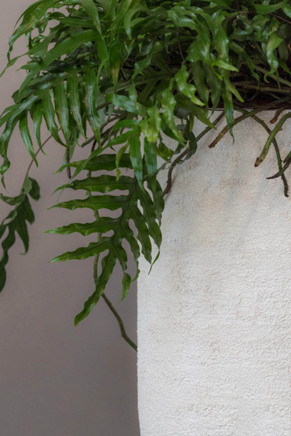 Fibrestone Dice Round Planter by Idealist Premium