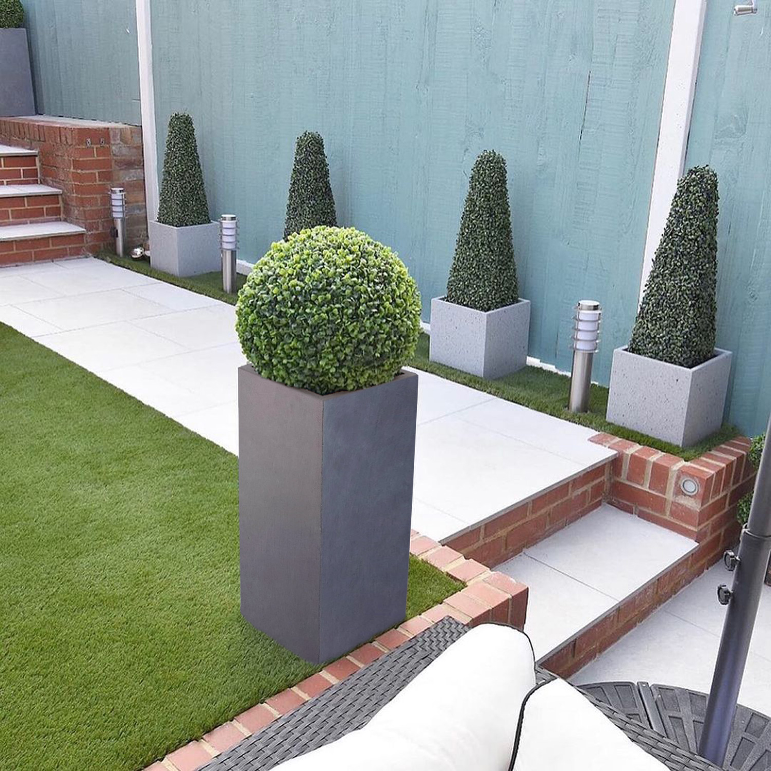 IDEALIST Lite Tall Square Contemporary Light Concrete Planter