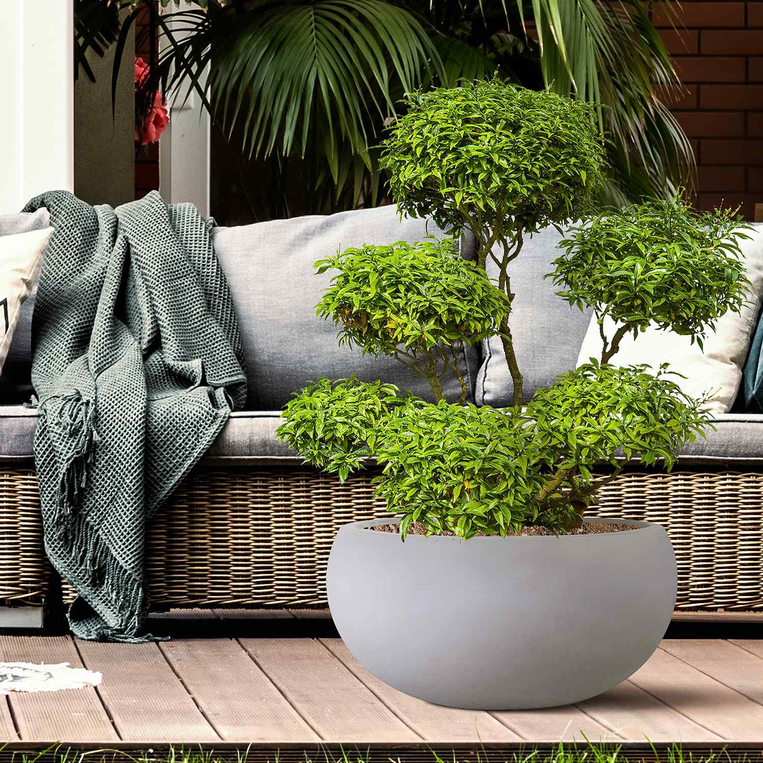 IDEALIST Lite Classic Smooth Bowl Outdoor Planter