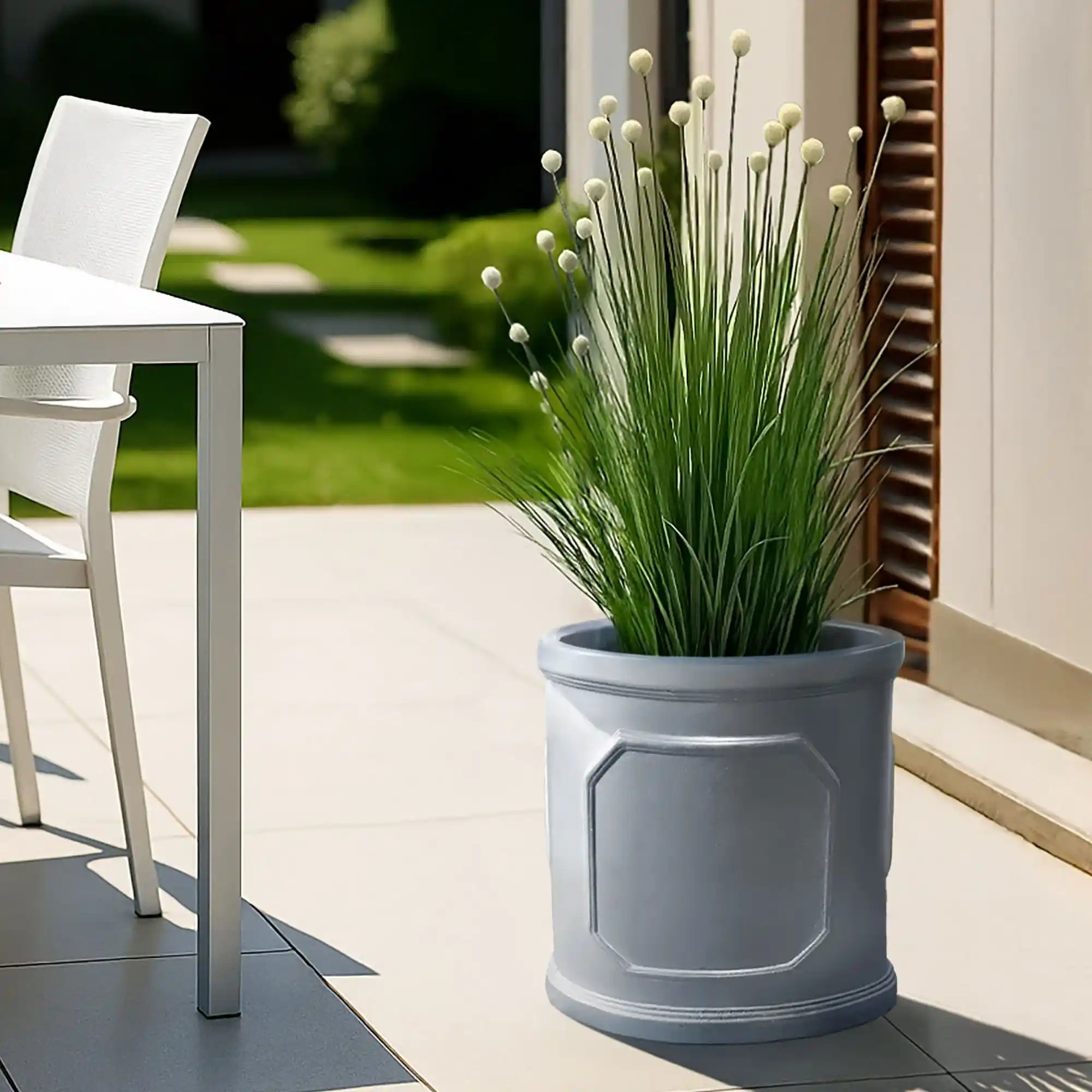 IDEALIST Chelsea Light Concrete Cylinder Garden Planter