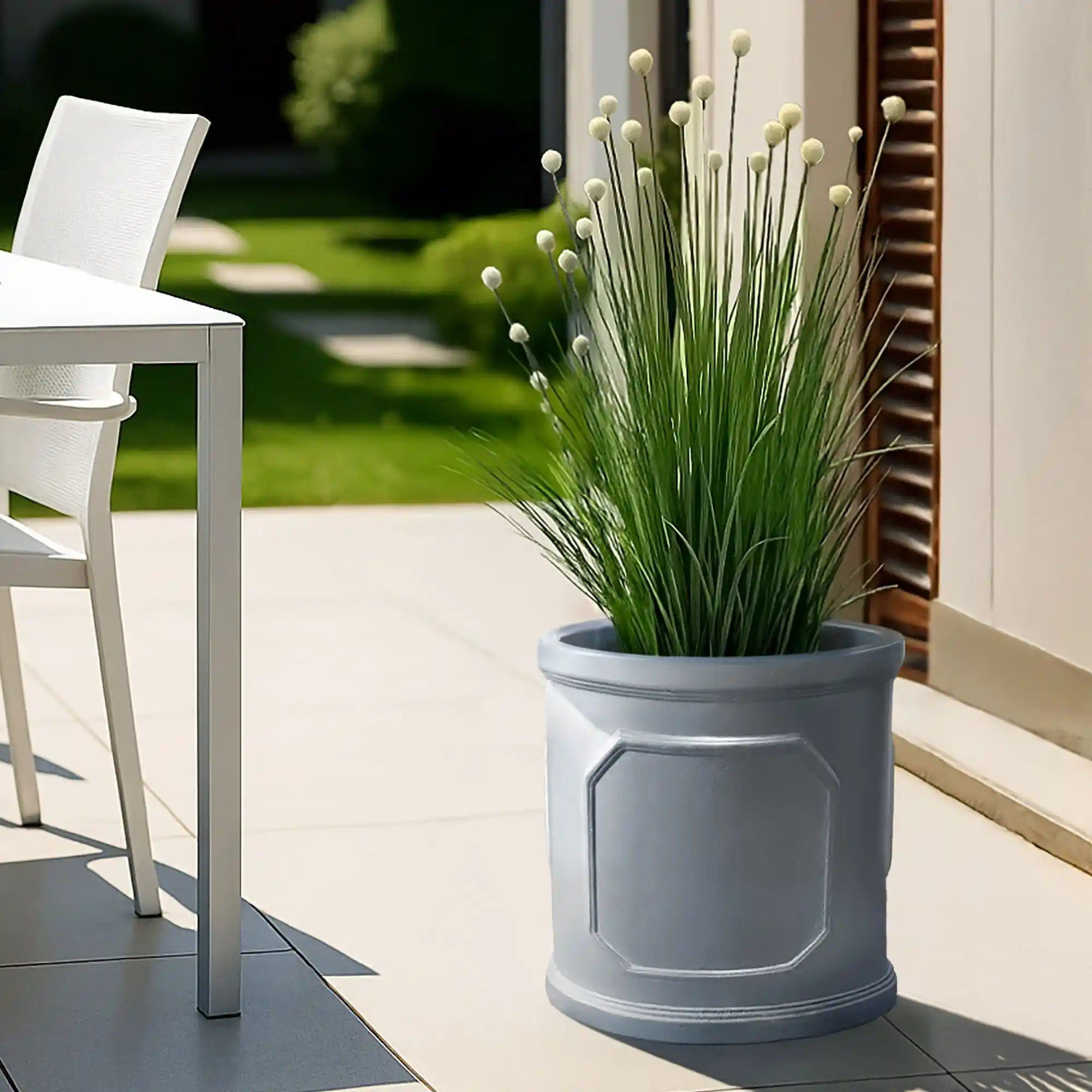 IDEALIST Chelsea Light Concrete Cylinder Garden Planter