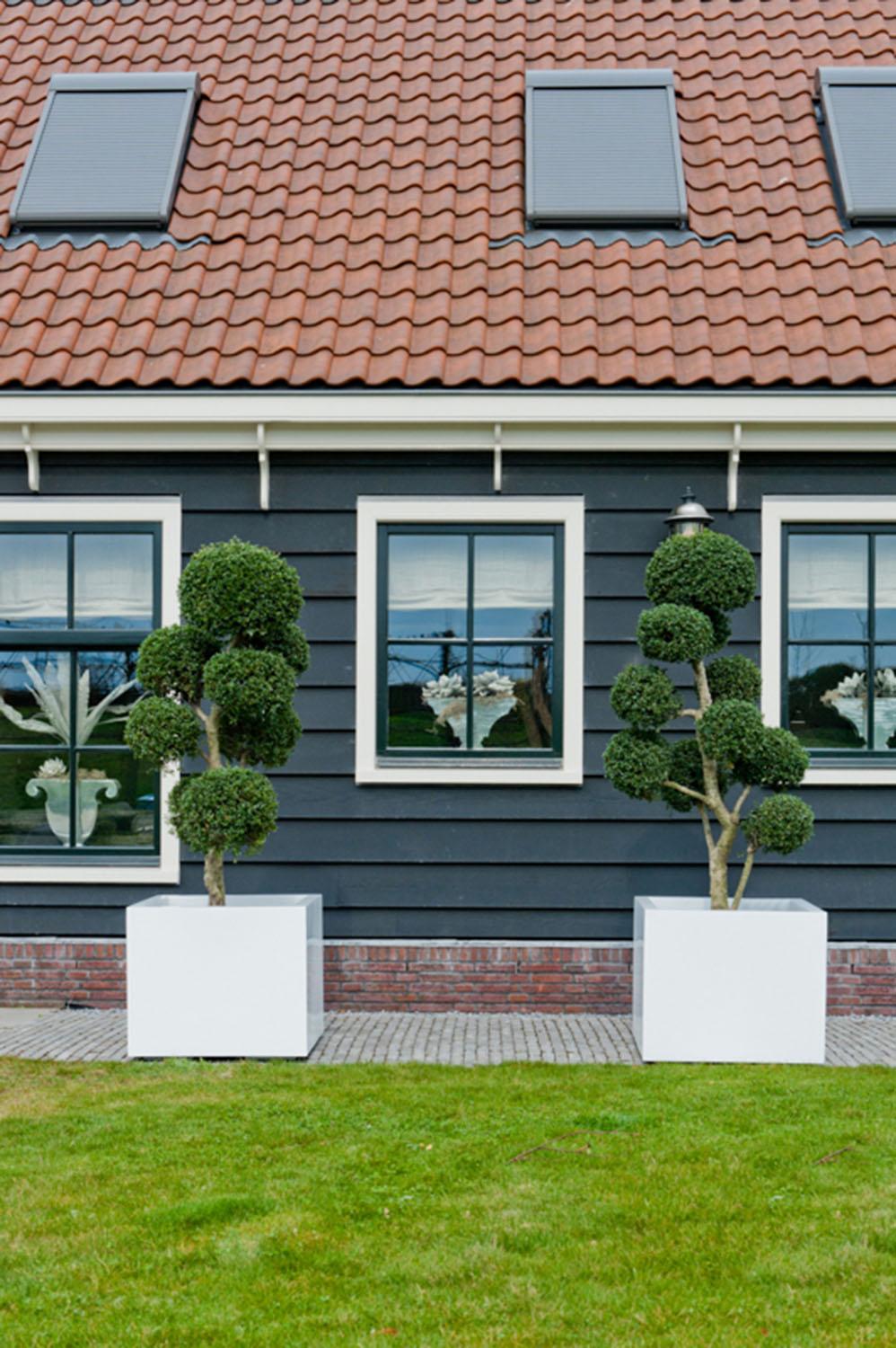 Square Fiberstone Planter by Idealist Premium BLOCK Glossy