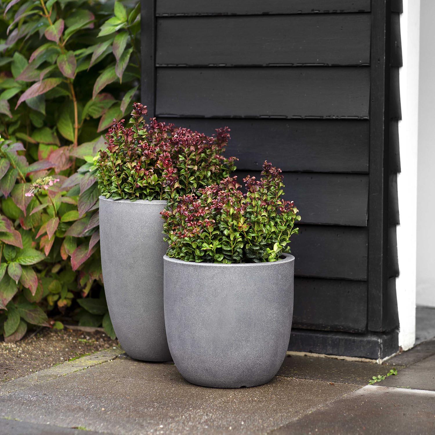 Tall Resin Planter by Cadix Capi Tutch Round