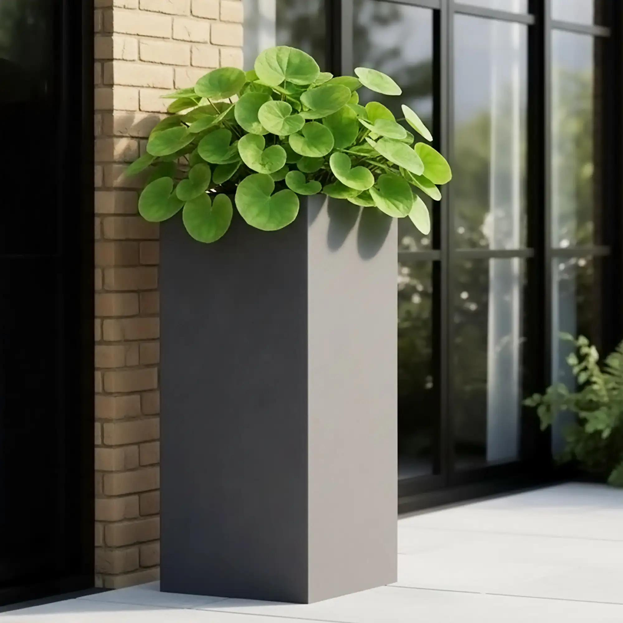 IDEALIST Lite Tall Square Contemporary Light Concrete Planter