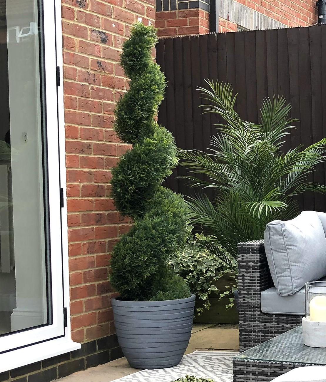 IDEALIST Lite Row Light Concrete Egg Planter