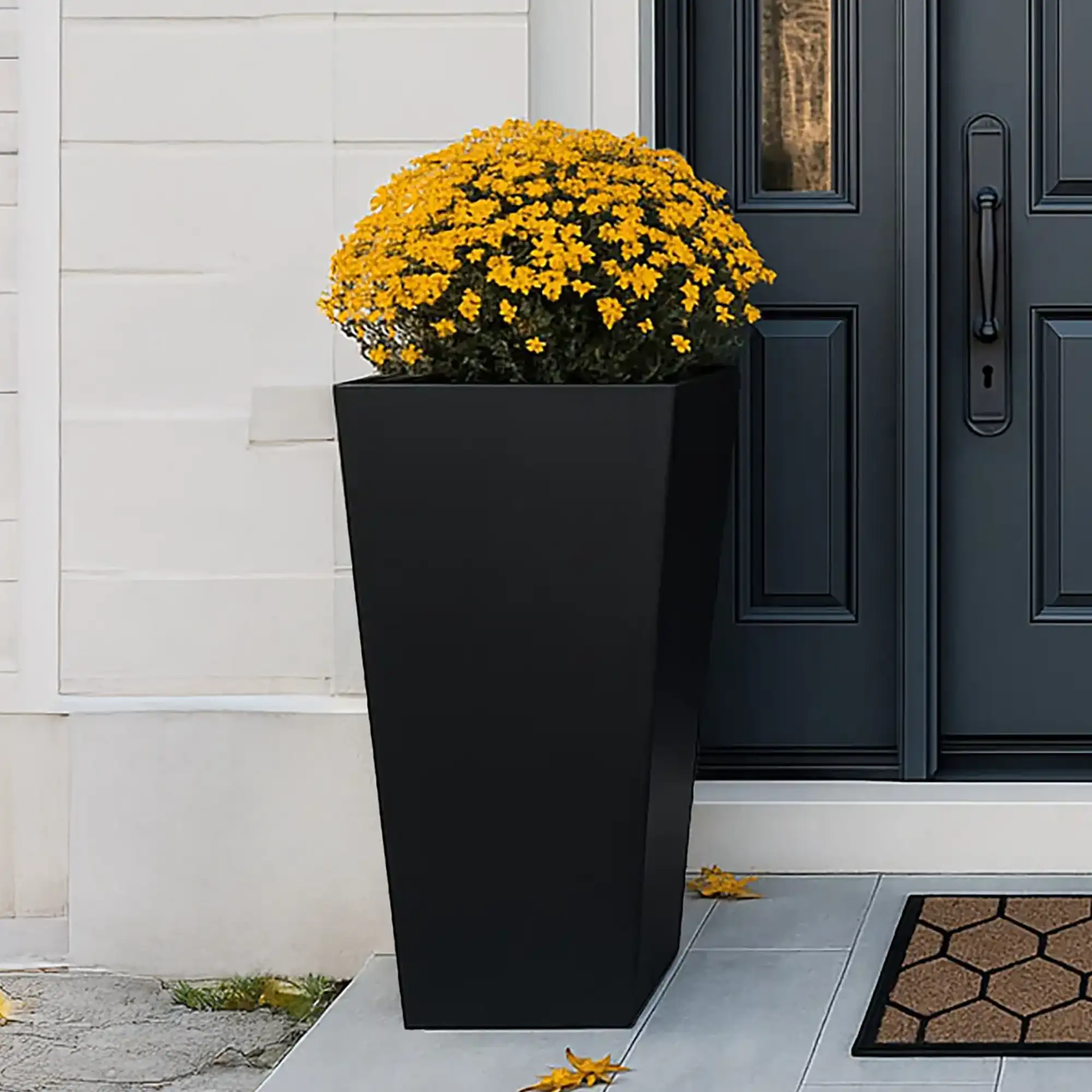 IDEALIST Lite Tall Tapered Contemporary Light Concrete Planter