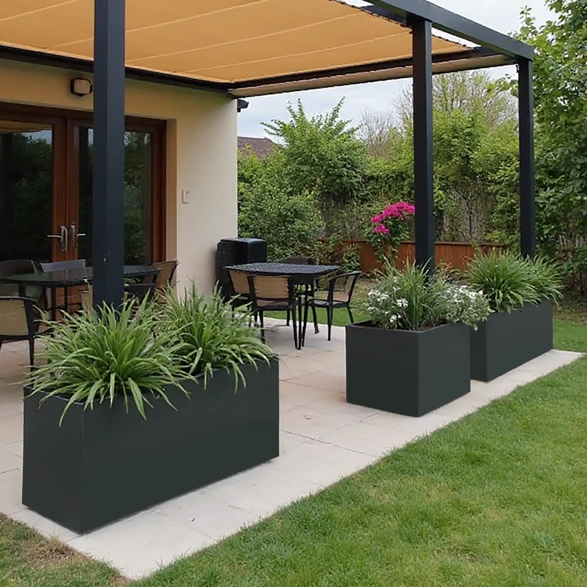 IDEALIST Lite Contemporary Light Concrete High Trough Planter