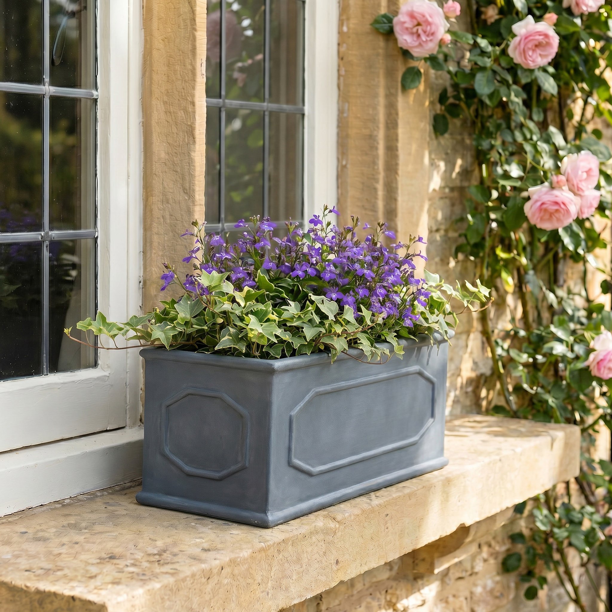 IDEALIST Lite Faux Lead Chelsea Light Concrete Through Planter