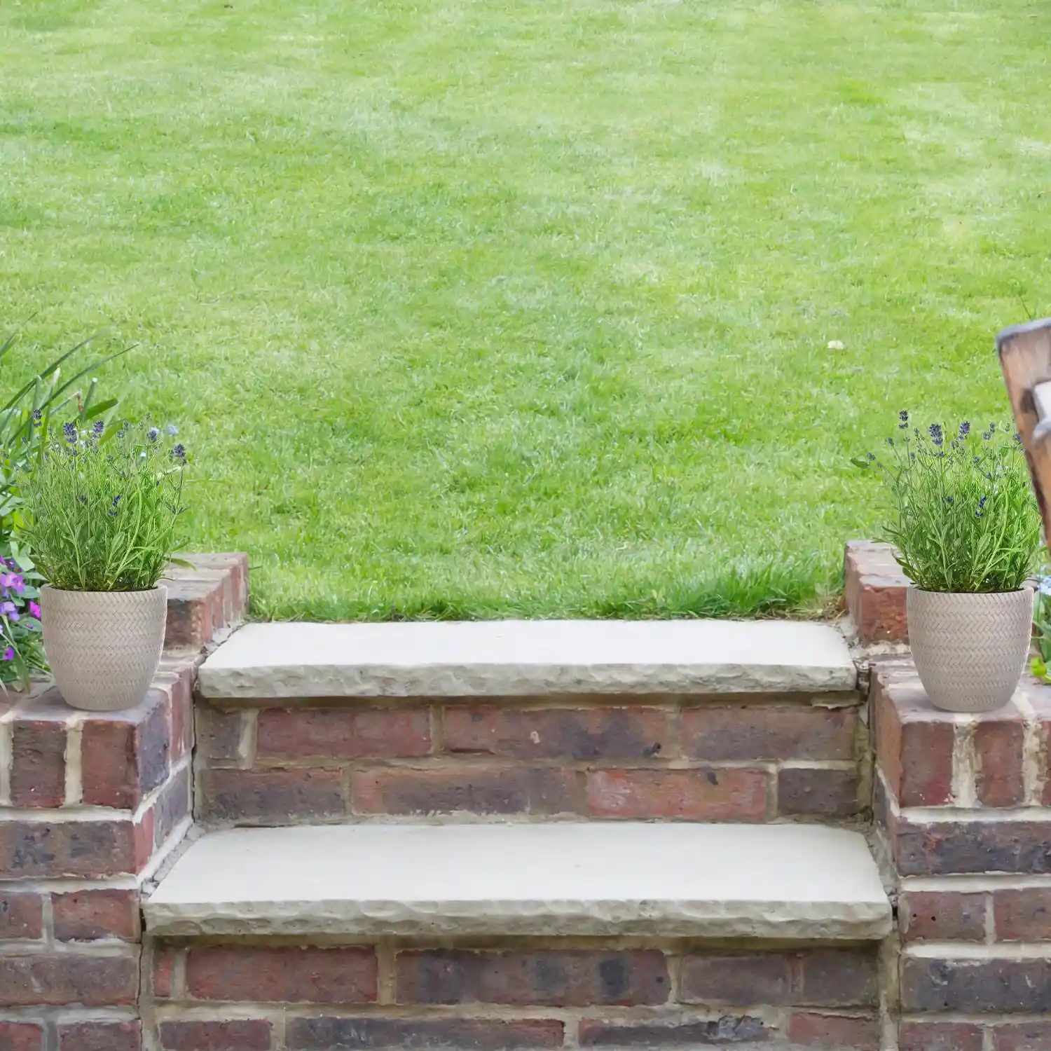 IDEALIST Lite Plaited Style Round Planter Outdoor Plant Pot