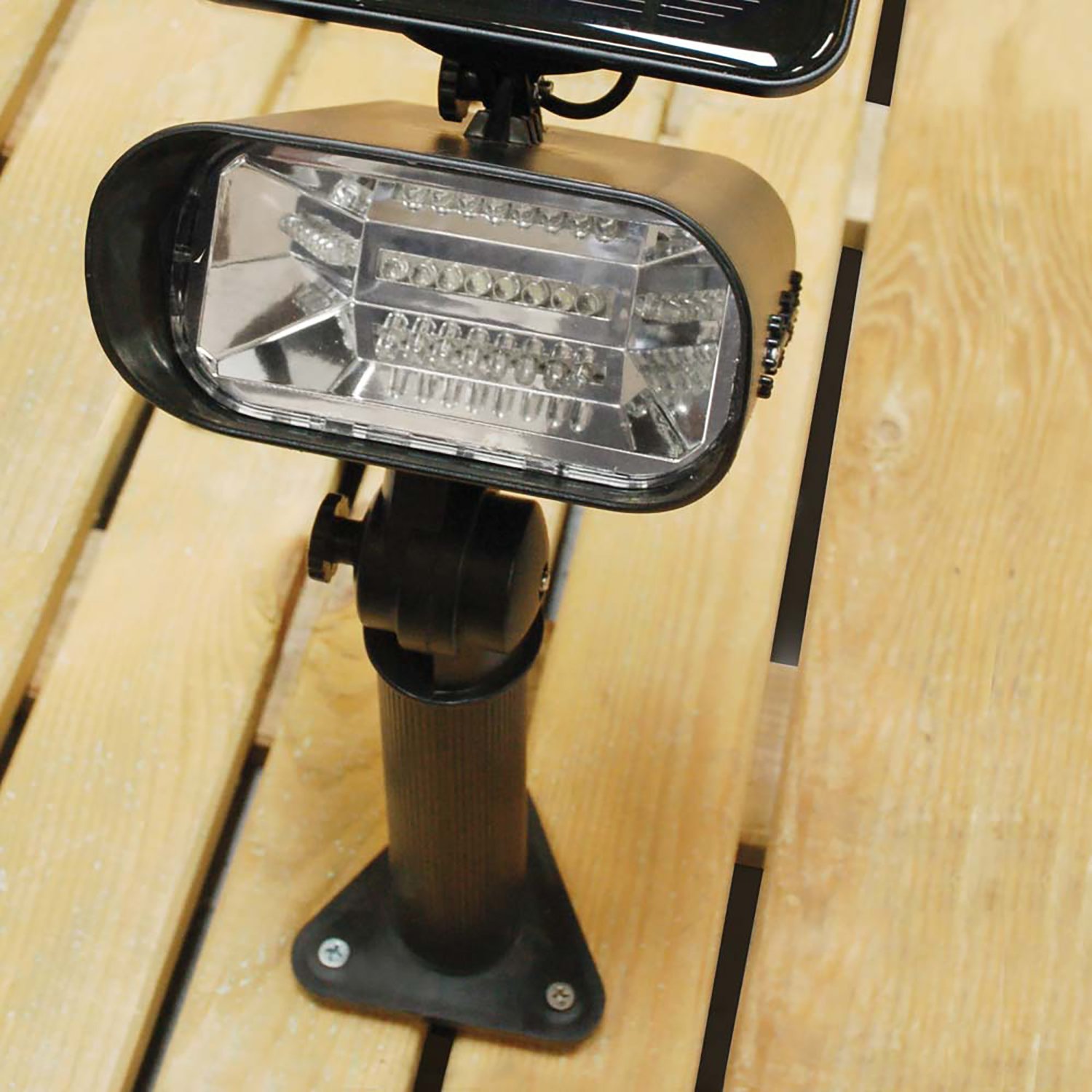 Thea Garden Premium Outdoor Solar Spot Garden Lights