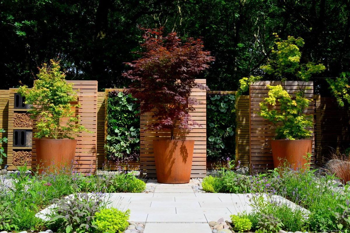 Cado Round Corten Steel Outdoor Planter