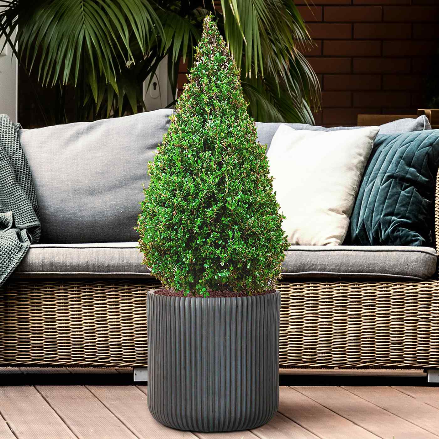 IDEALIST Lite Ribbed Round Outdoor Planter