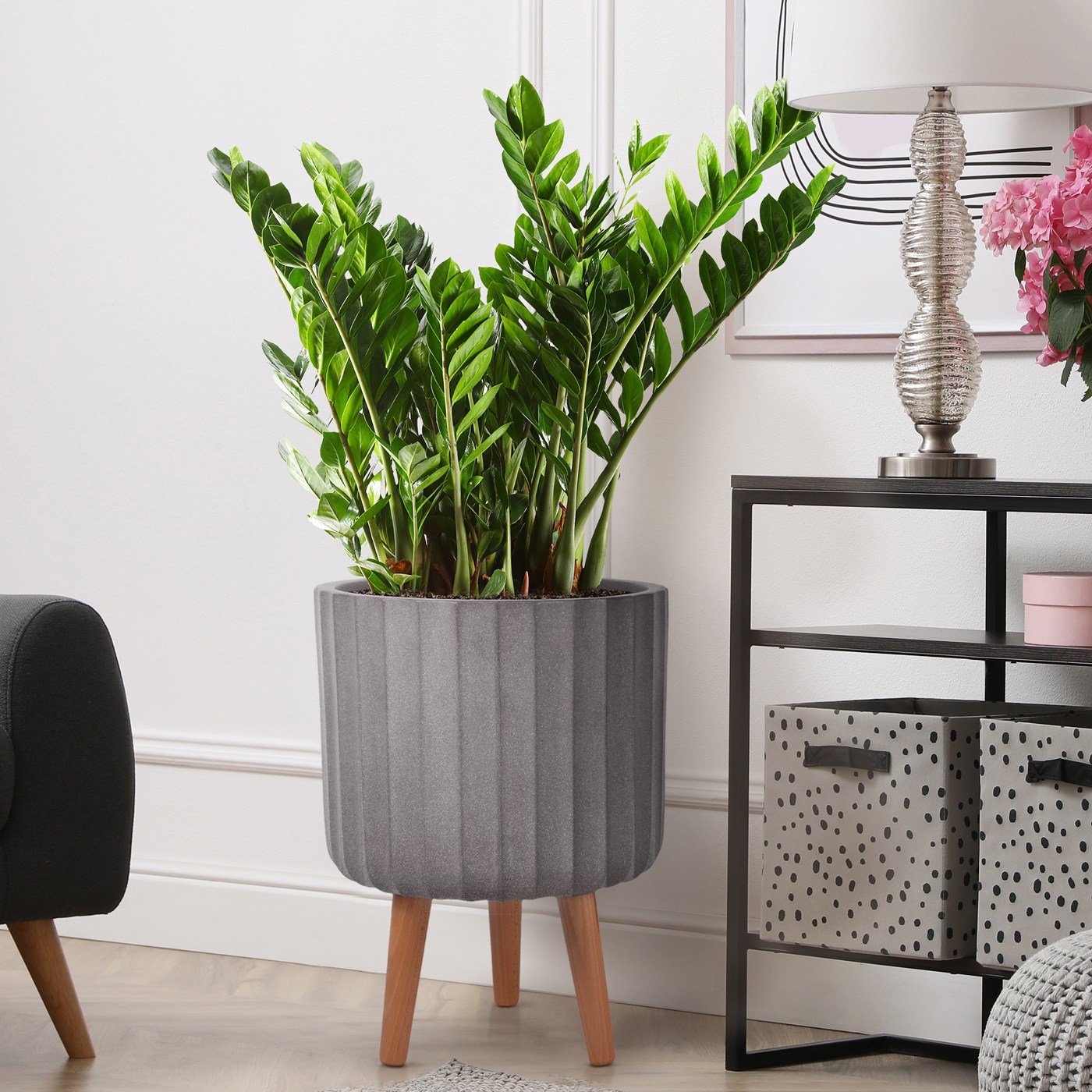 IDEALIST Lite Modern Ribbed Cylinder Planter on Legs, Round Pot Plant Stand Indoor