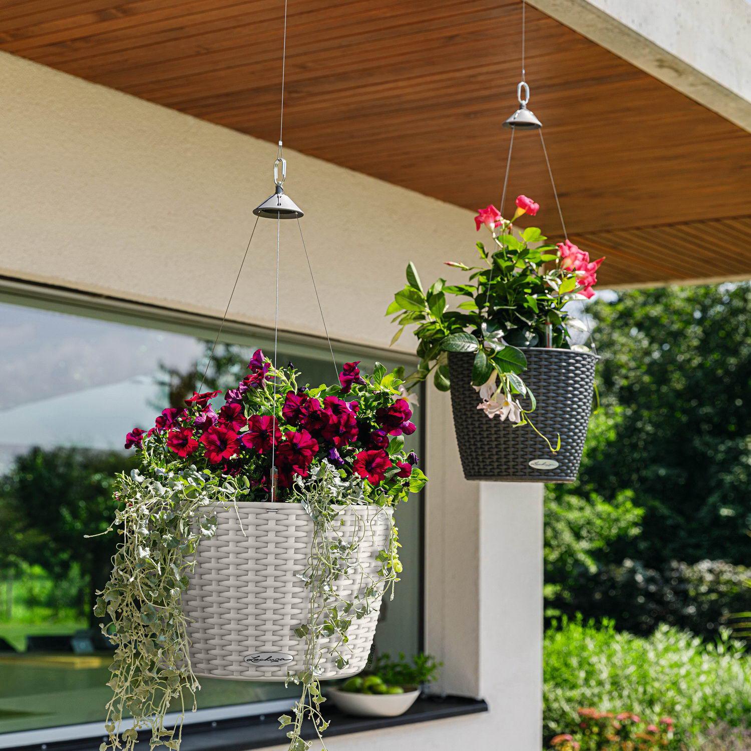 LECHUZA NIDO Cottage Round Poly Resin Outdoor Self-watering Planter