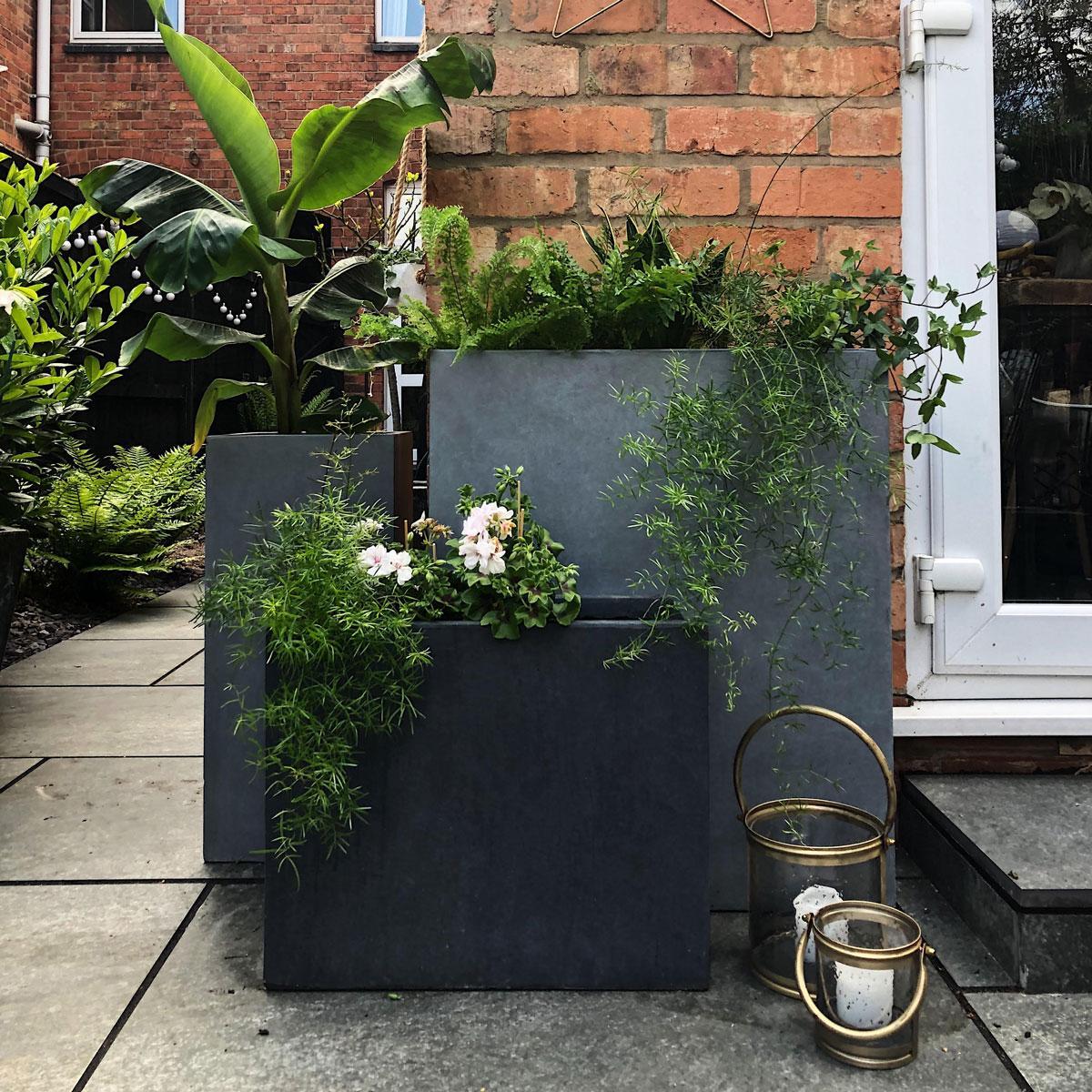 IDEALIST Lite Contemporary Light Concrete Trough Planter