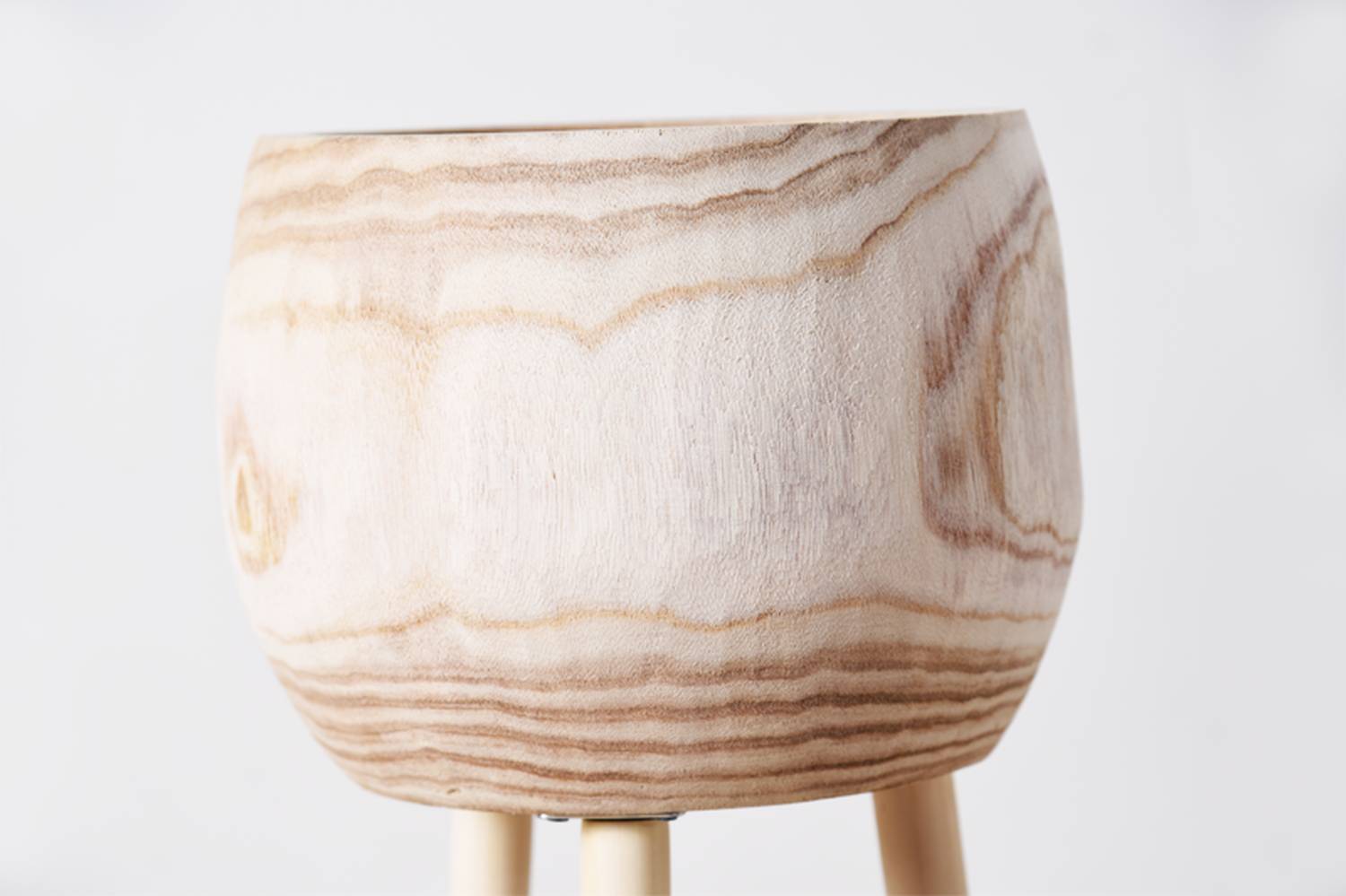 HORTICO TREND Wooden House Planter with Legs, Tall Indoor Plant Pot Stand with Waterproof Liner