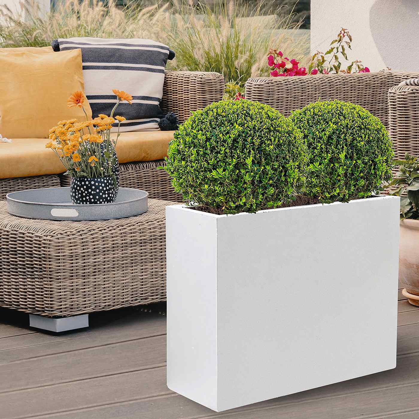 IDEALIST Lite Contemporary Light Concrete Trough Planter