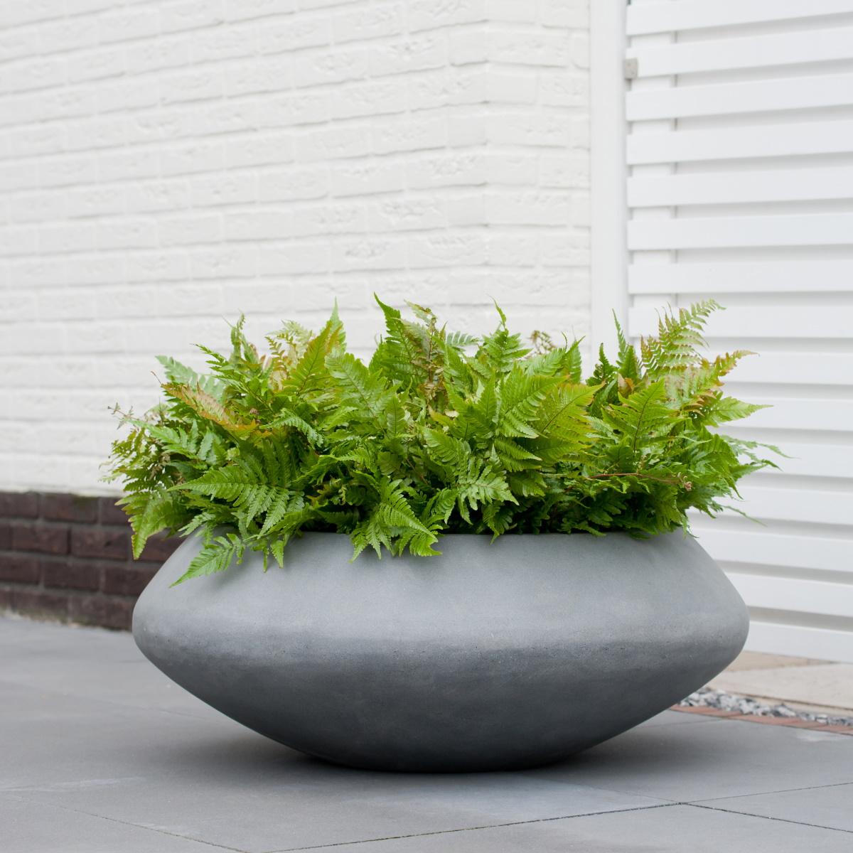 Fibrestone Tara Round Planter by Idealist Premium