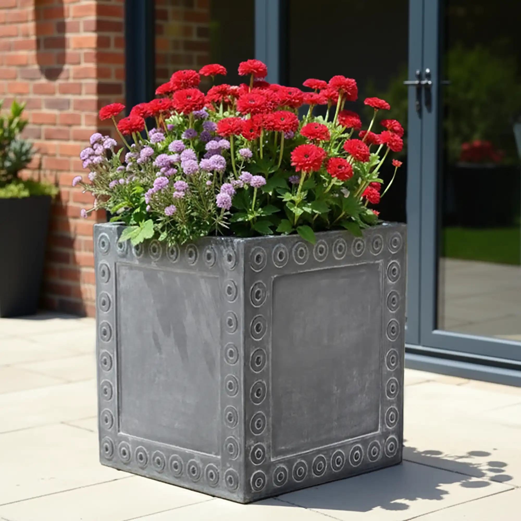 Cromwell Fiberglass Cube Antique FL Planter Pot In/Out