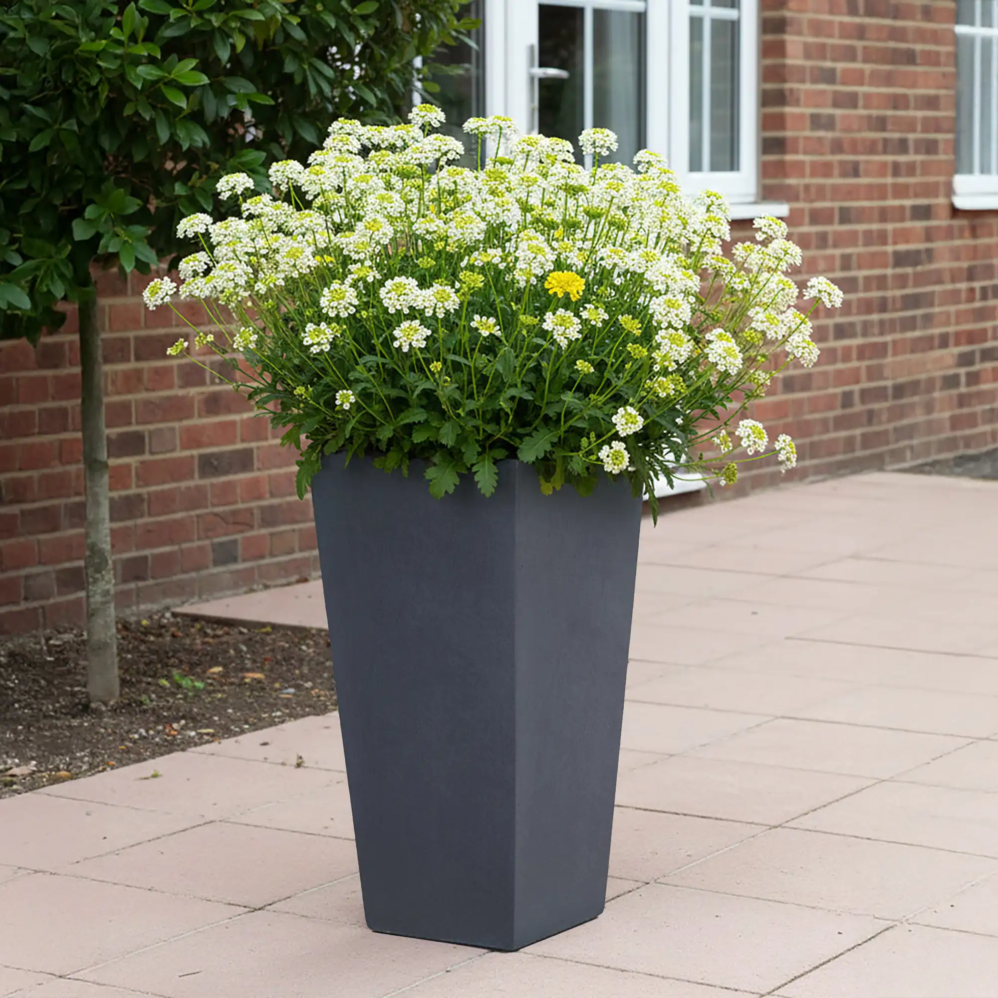 IDEALIST Lite Tall Tapered Contemporary Light Concrete Planter