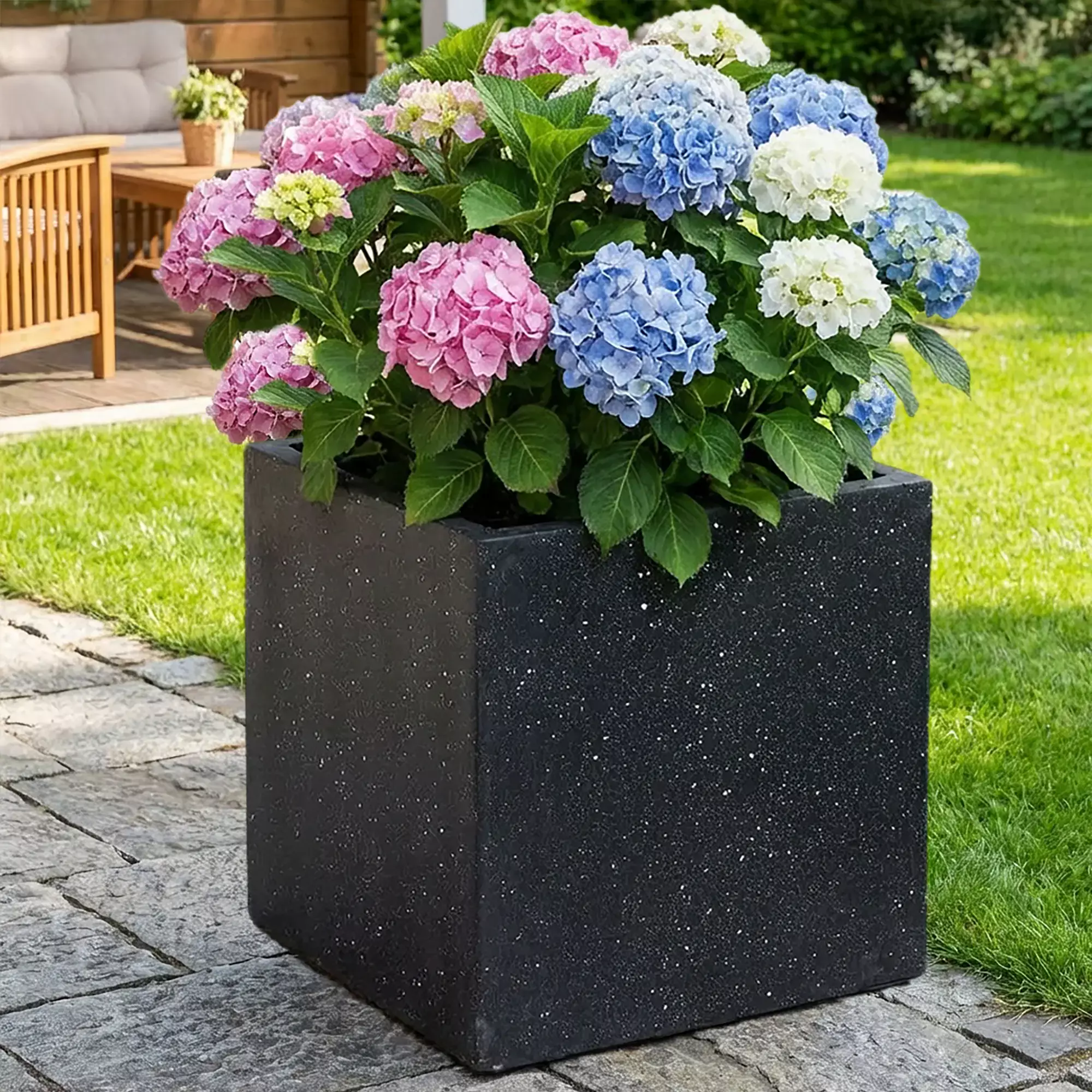 IDEALIST Lite Contemporary Flower Box Square Garden Planter, Black Terazzo  Light Concrete Outdoor Large Plant Pot H50 L50 W50 cm, 128L - from 108.99  | Getpotted.com