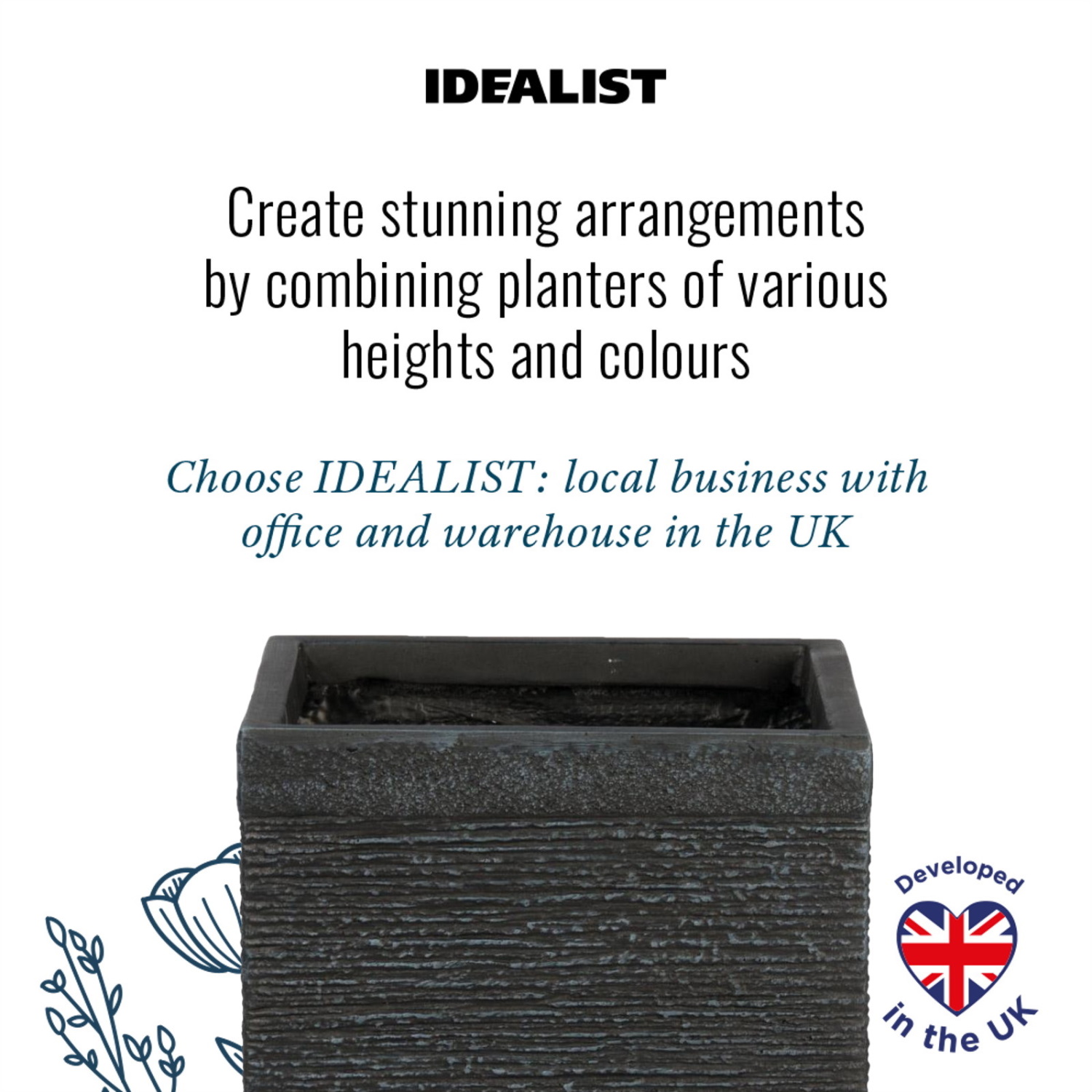 IDEALIST Lite Ribbed Light Concrete Square Planter