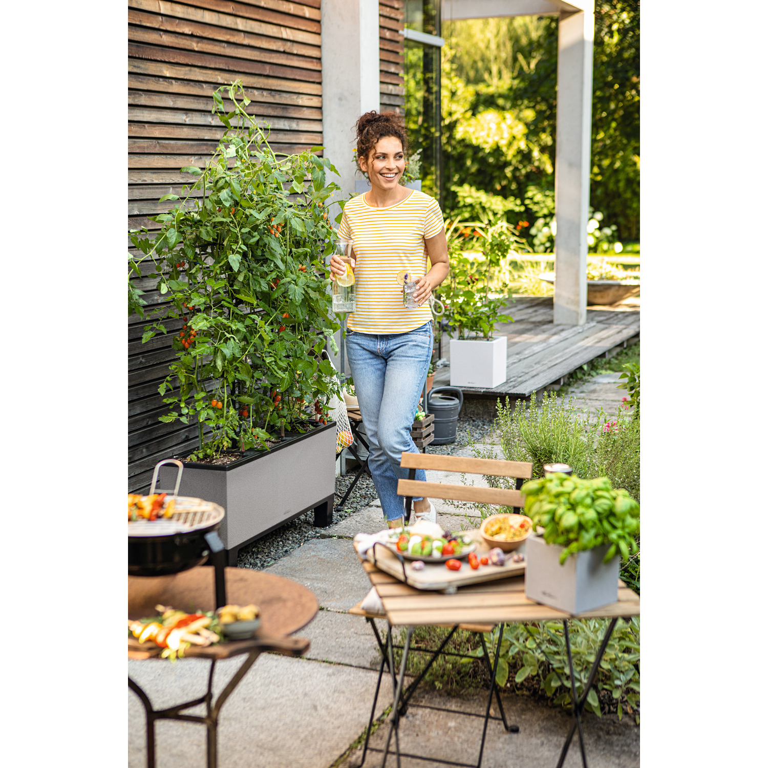 LECHUZA TRIO Stone Trough Poly Resin Self-watering Planter