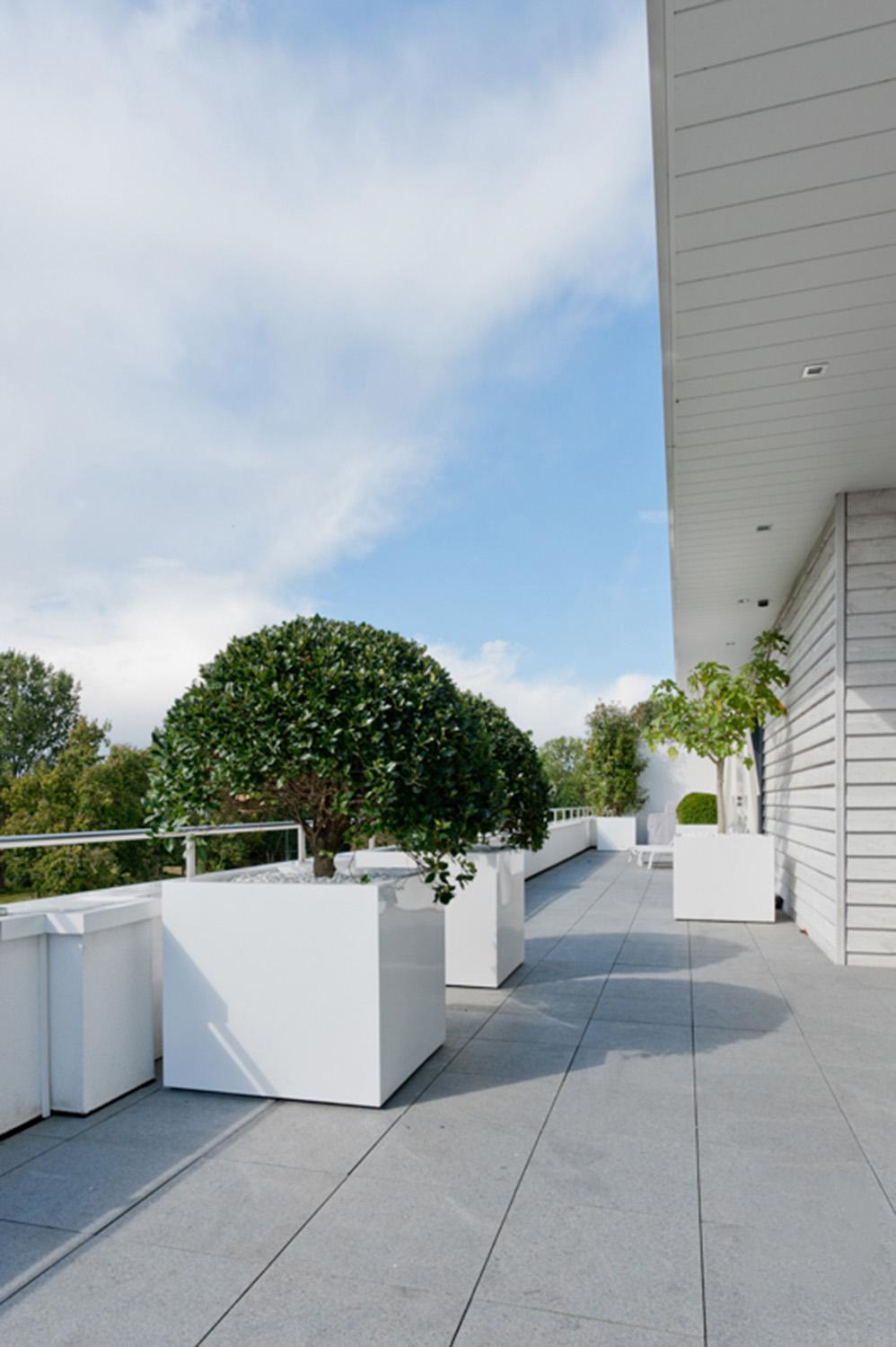 Square Fiberstone Planter by Idealist Premium JUMBO Glossy