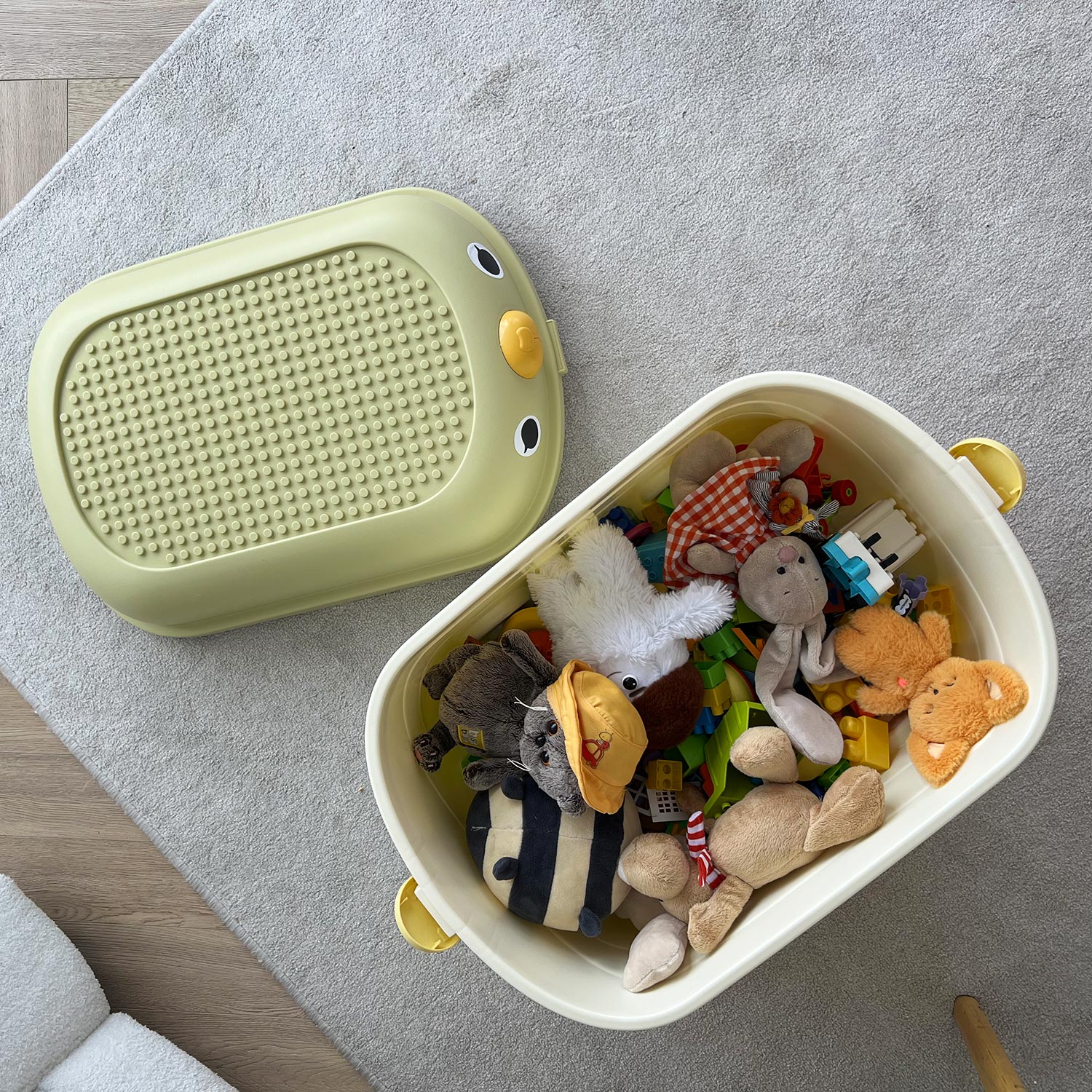 Toy Box for Toy Storage on Wheels with Lid by Froppi