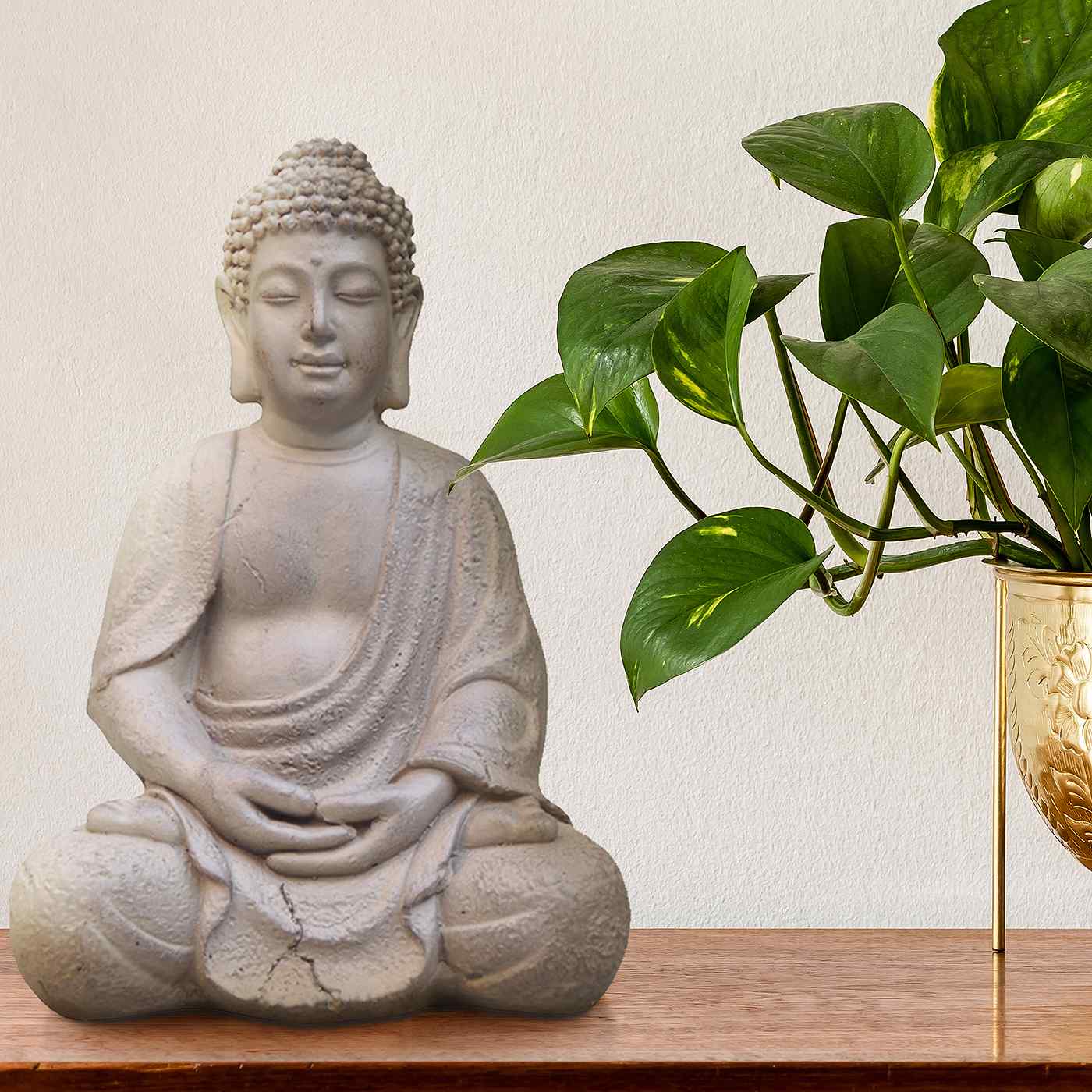 IDEALIST Lite Meditating Buddha Sculpture Garden Statue