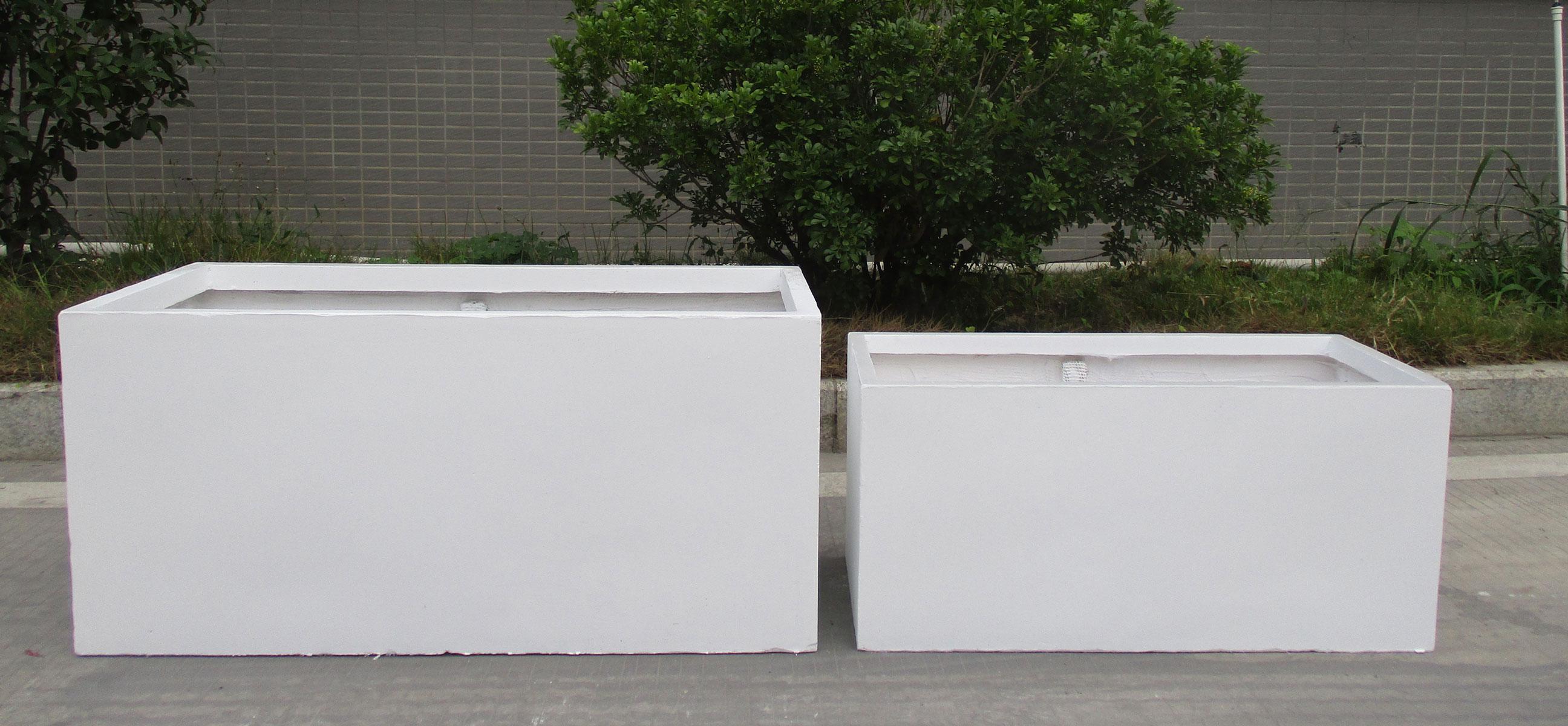 IDEALIST Lite Contemporary Light Concrete Trough Planter